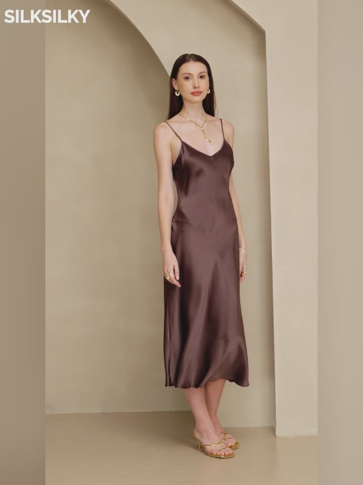 SilkSilky  Pure Silk Round Neck Dress video 001