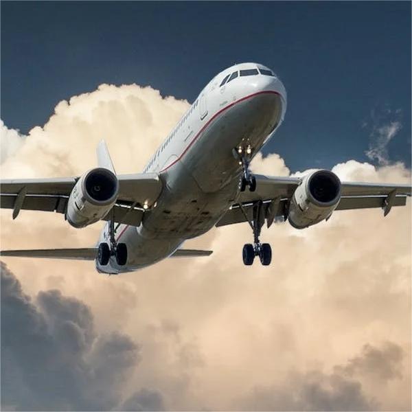 7 Tips for a Comfortable Long-Haul Flight