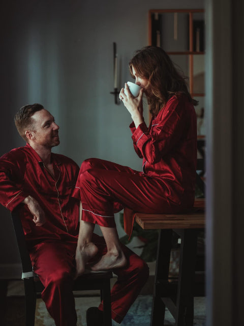 The 9 Incredible Benefits of Silk Pajamas for Men and Women
