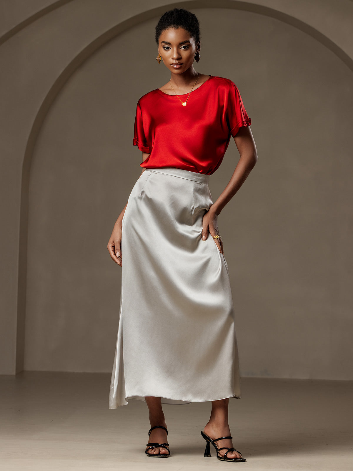 [Wine] SilkSilky  19Momme Silk Round Neck Women's T-Shirt 006,