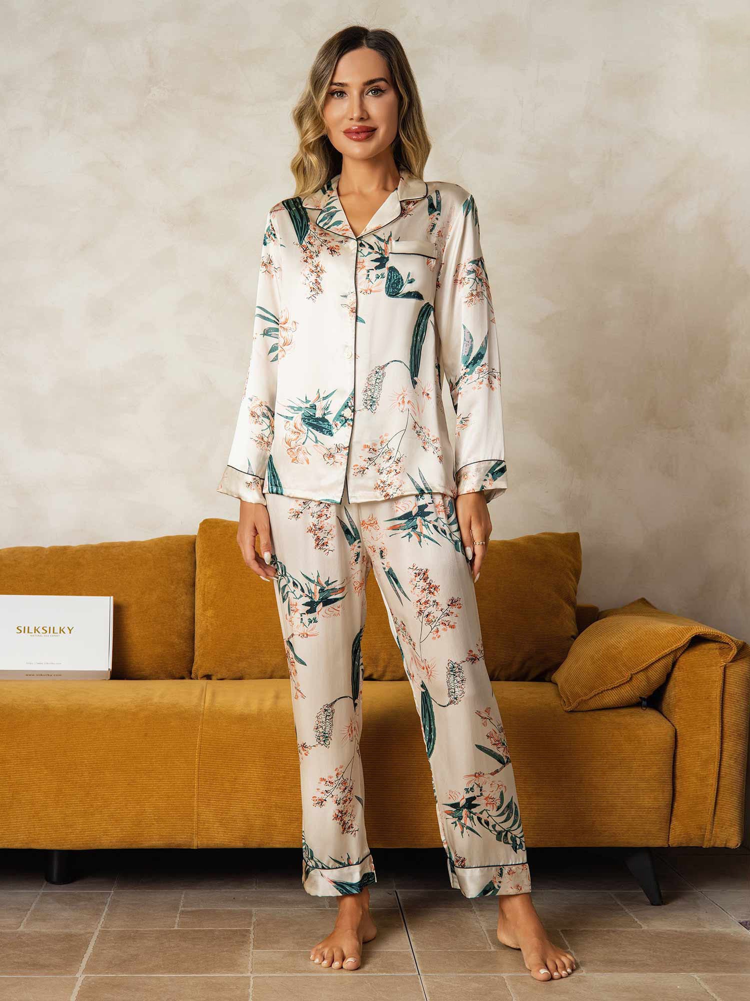 [Ivory] SilkSilky  Pure Silk Womens Pajamas 005