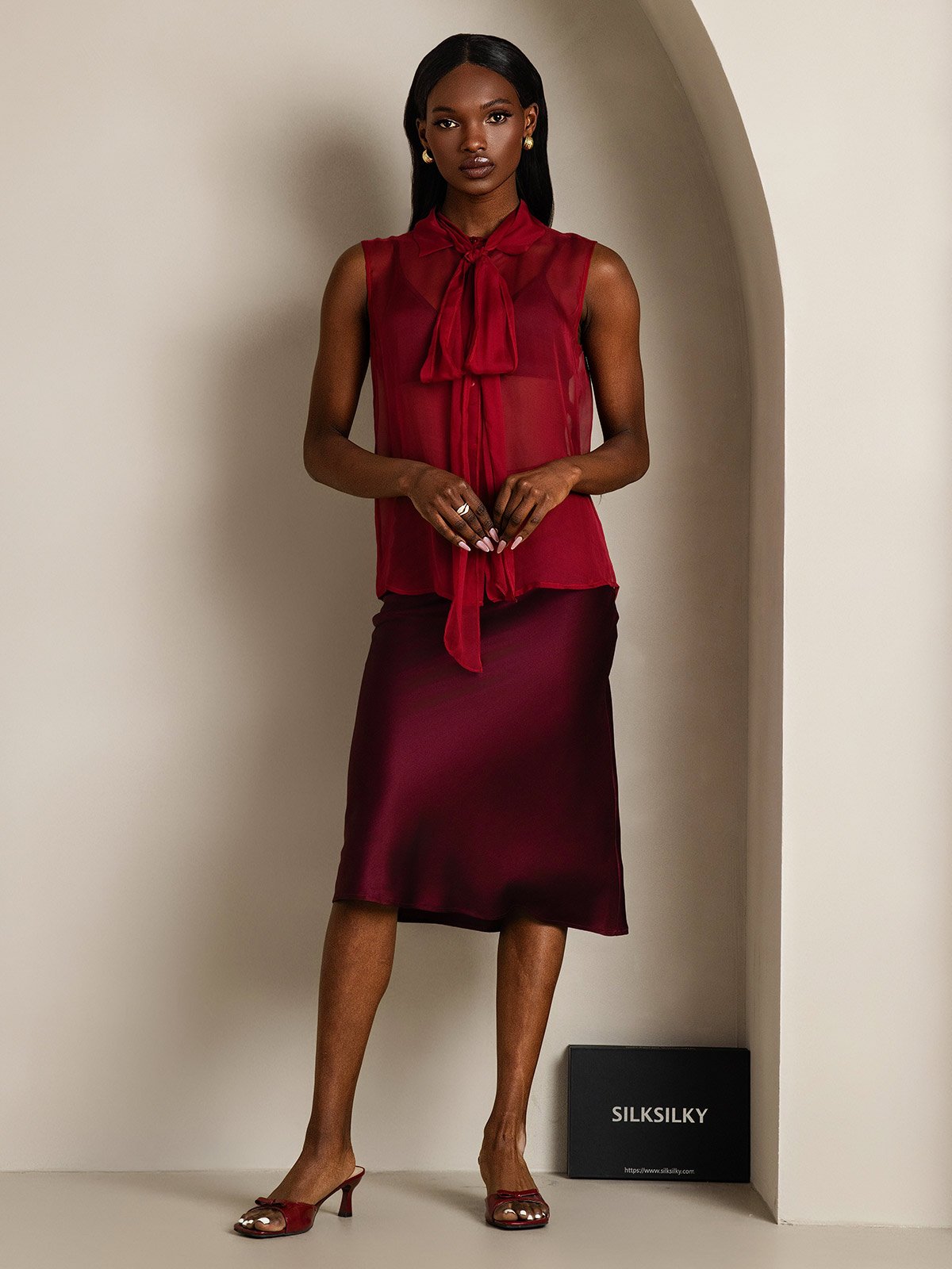 SilkSilky Pure Silk Sleeveless Tie Neck Women's Shirt Wine 007