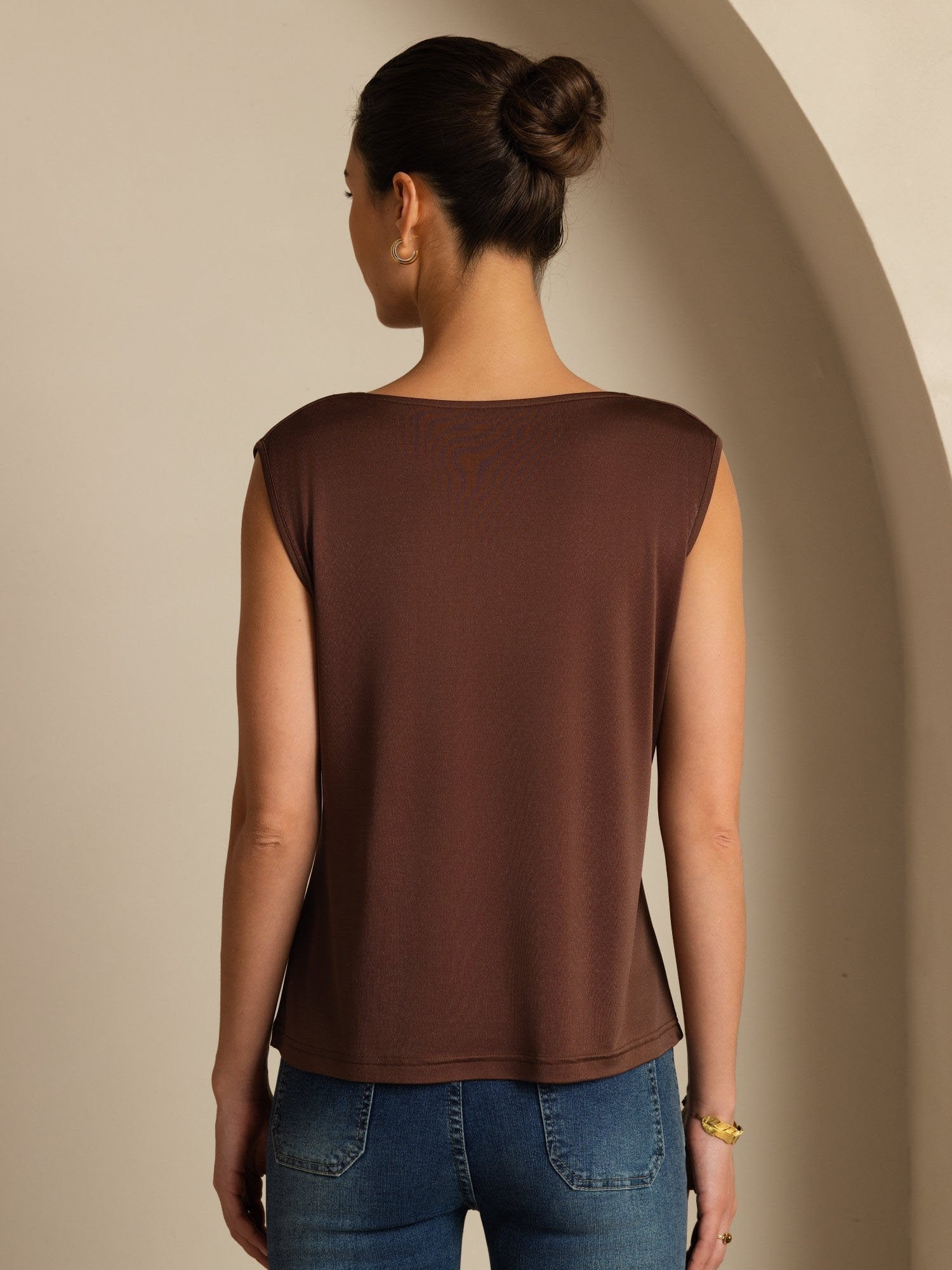 [Coffee] SilkSilky Silk Sleeveless Cowl Neck Women's T-Shirt 002