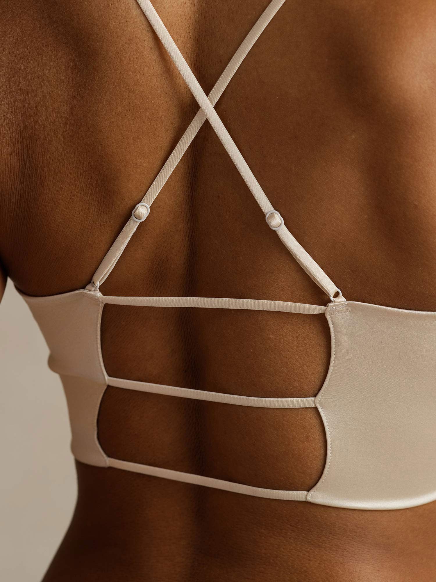 [Champagne] SilkSilky Pure Silk Bra 005