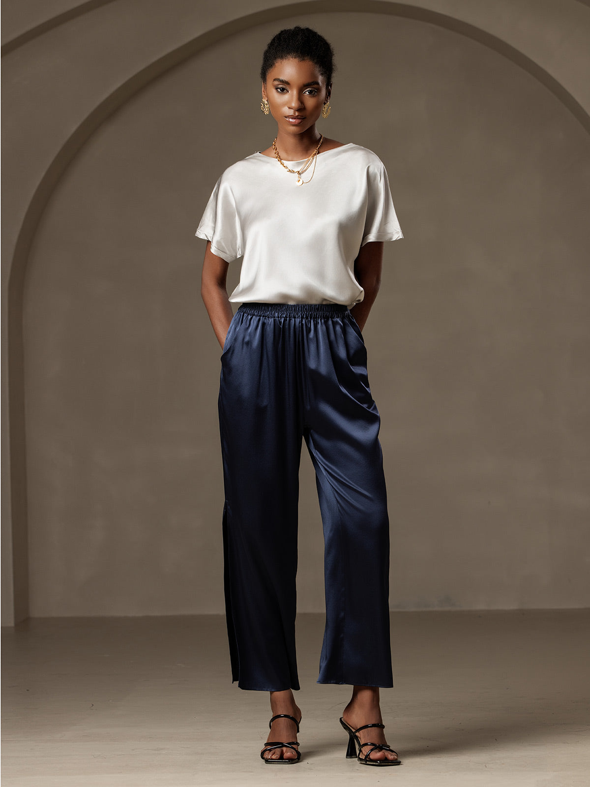 [Light Gray] SilkSilky  19Momme Silk Round Neck Women's T-Shirt 006,