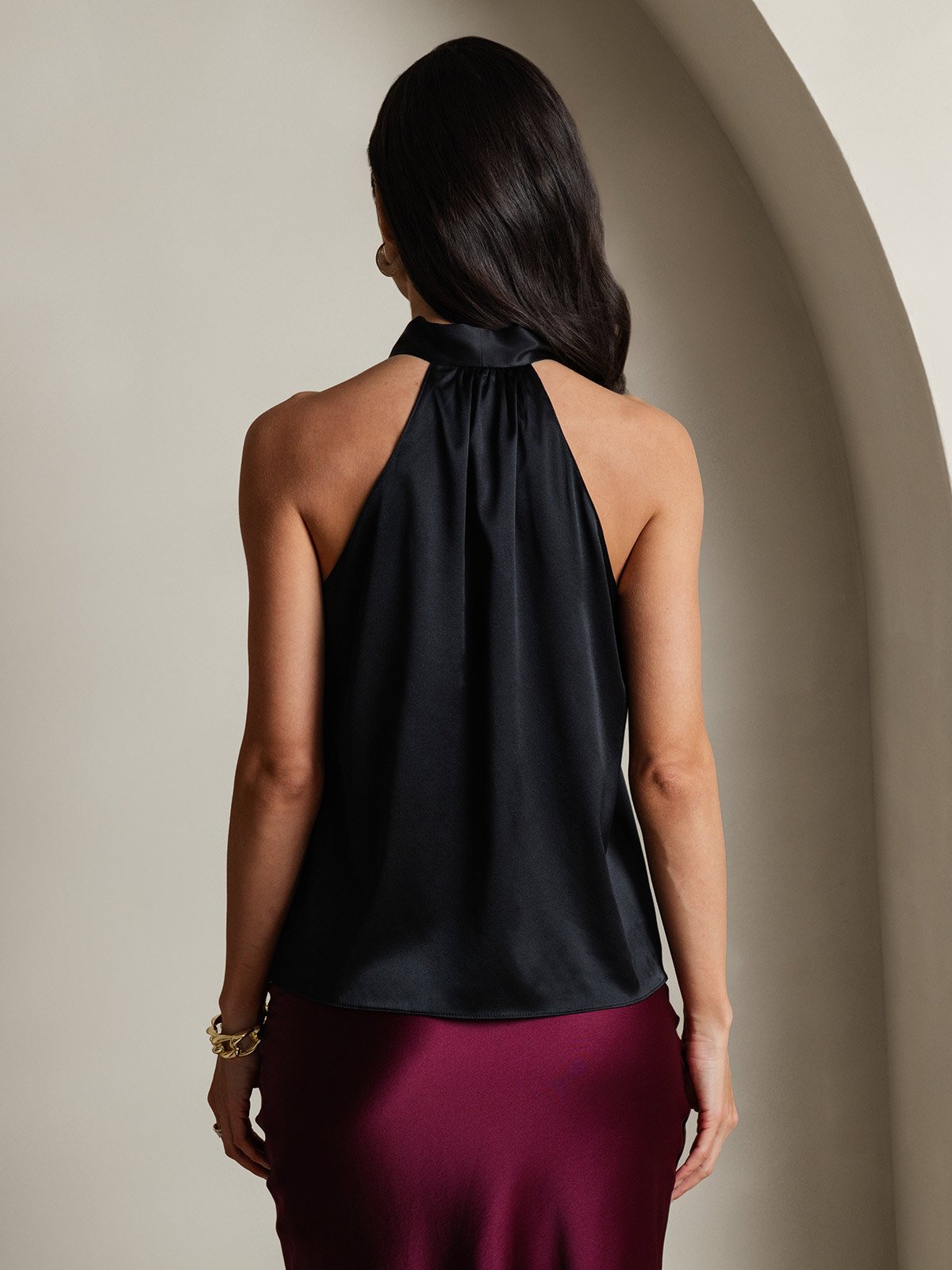 SilkSilky  19Momme Silk Sleeveless Tie Neck Women's Shirt Black 002