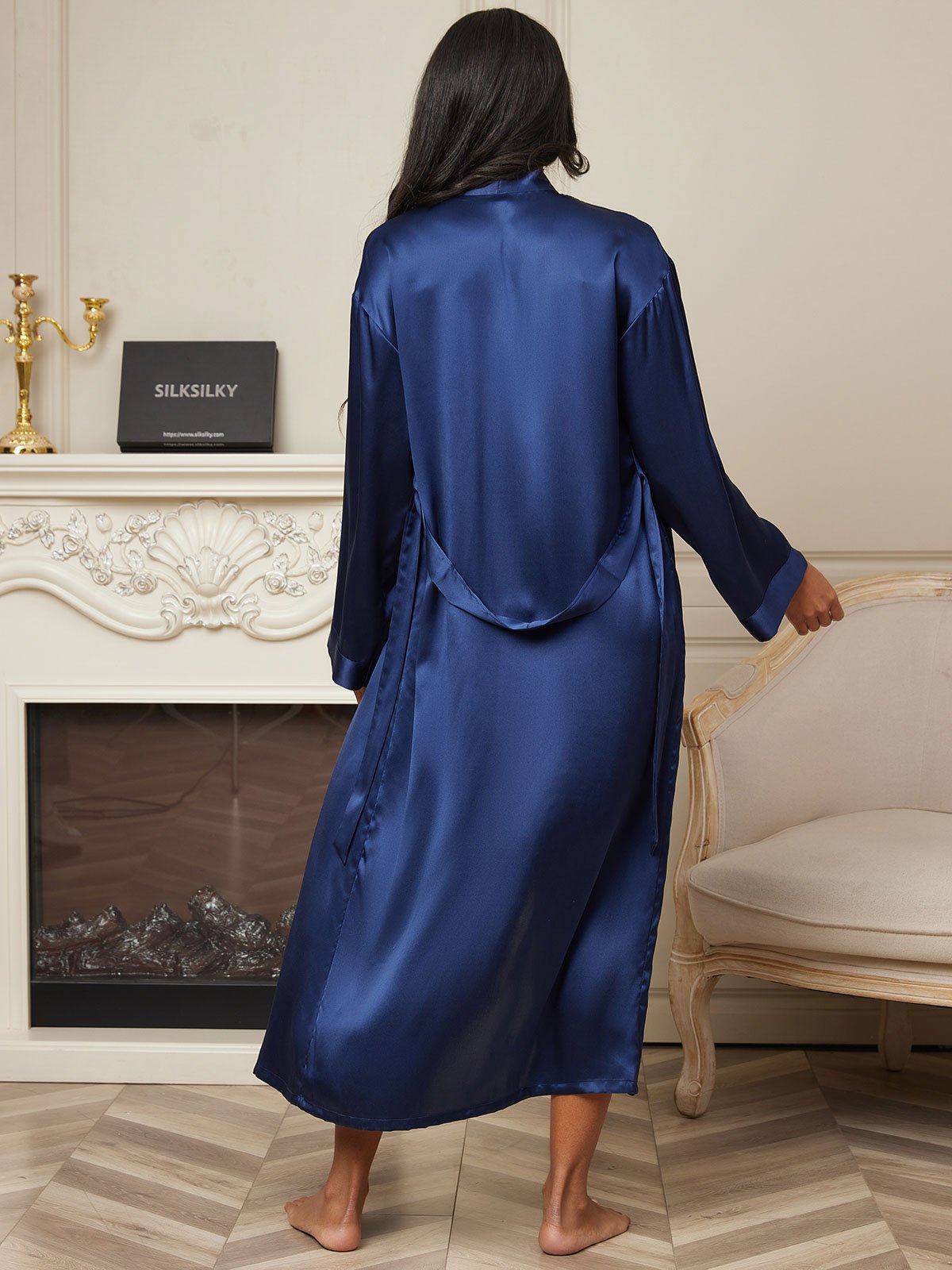 SilkSilky  Pure Silk Long Sleeve Womens Robe DarkBlue 002