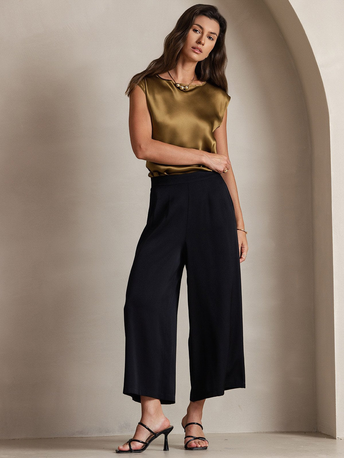 [Brown] SilkSilky  19Momme Silk Round Neck Women's T-Shirt 006