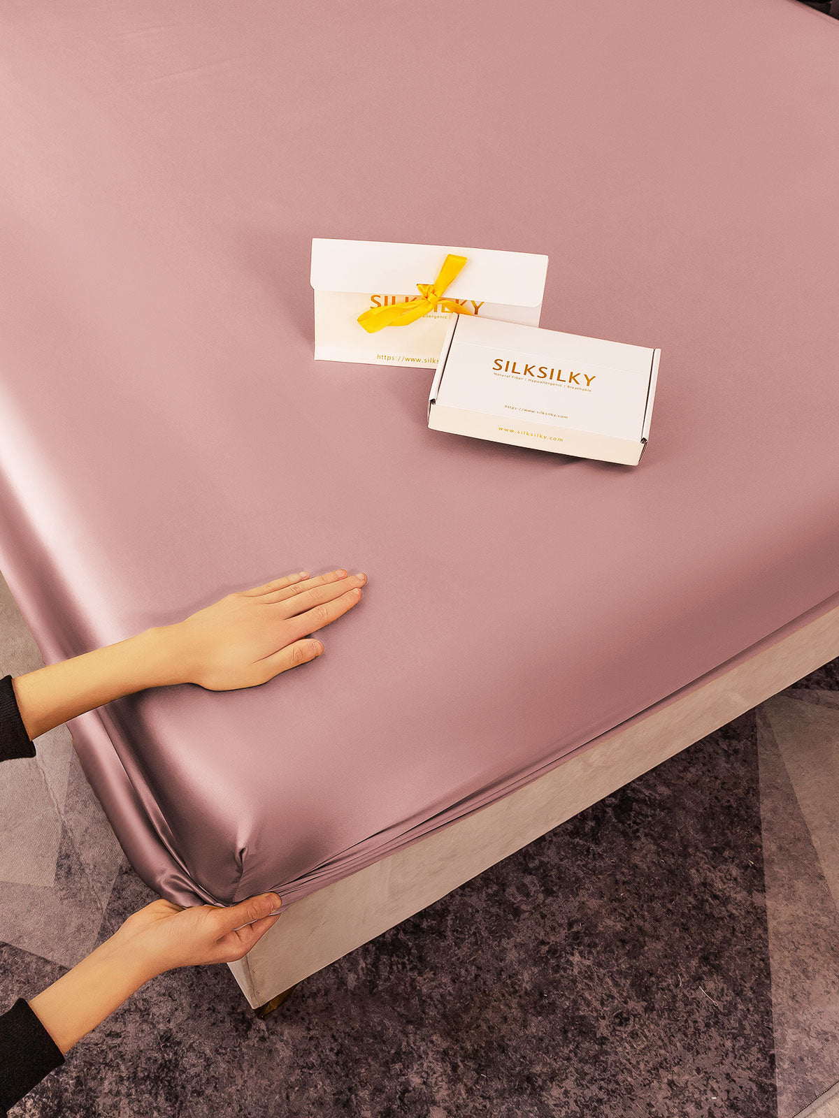 [Pale Mauve] SilkSilky  22Momme Pure Silk Sheet 003