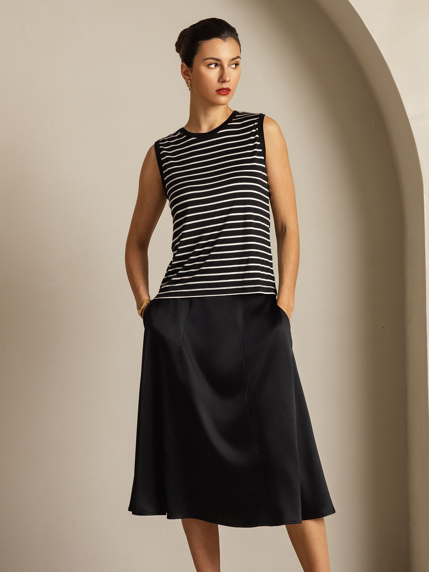 [Black Stripe] SilkSilky  Silk Sleeveless Round Neck Camisole Top 006