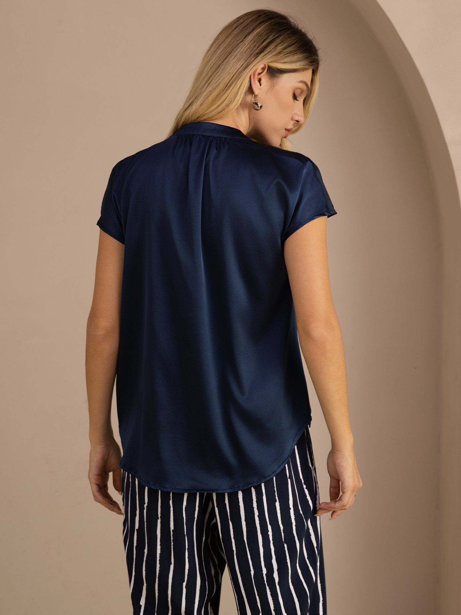 [Dark Blue] SilkSilky Short Sleeve Split Women's Blouse 002