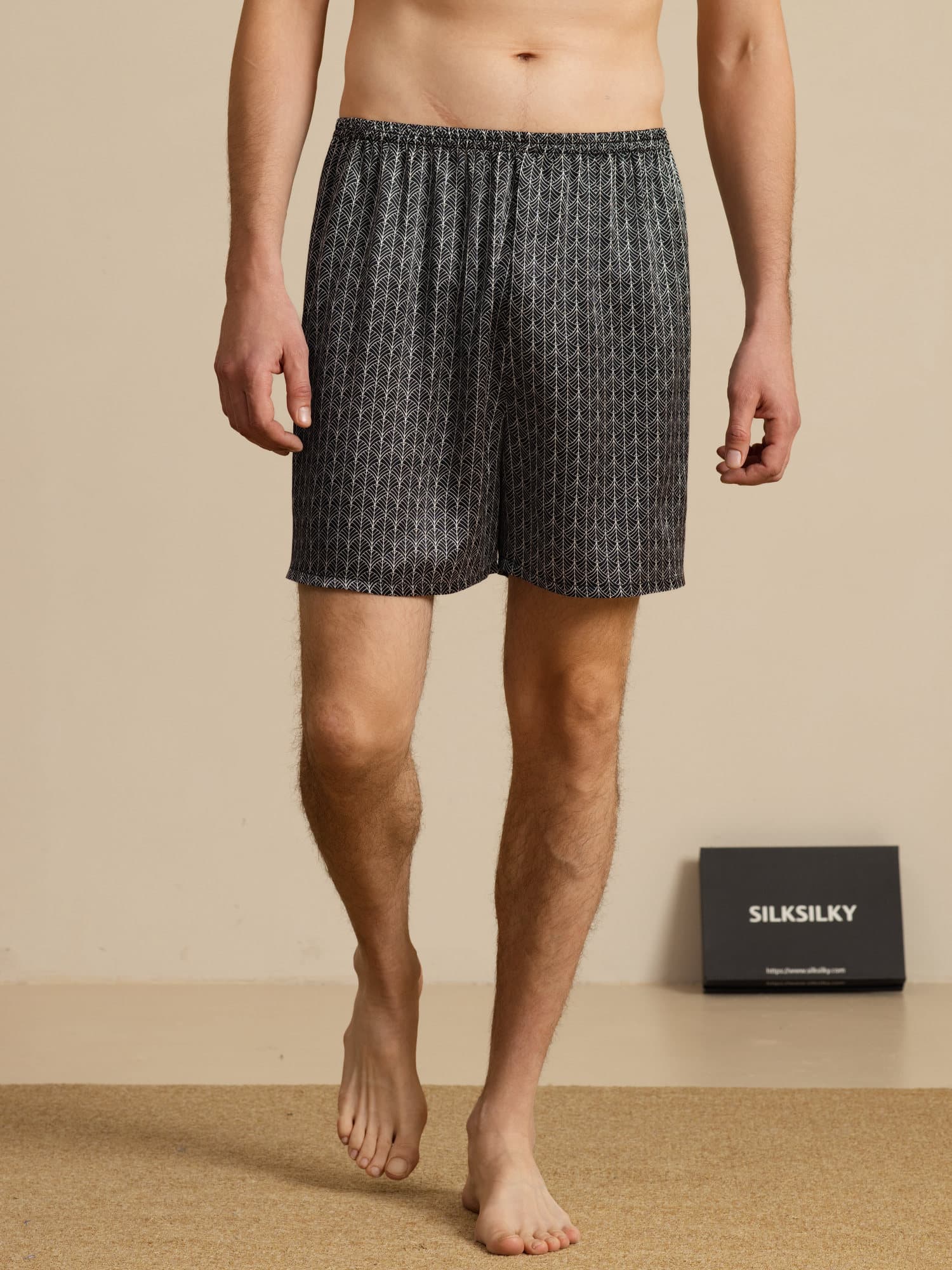 [Black Ginkgo] SilkSilky  Men's Sleep Shorts 004