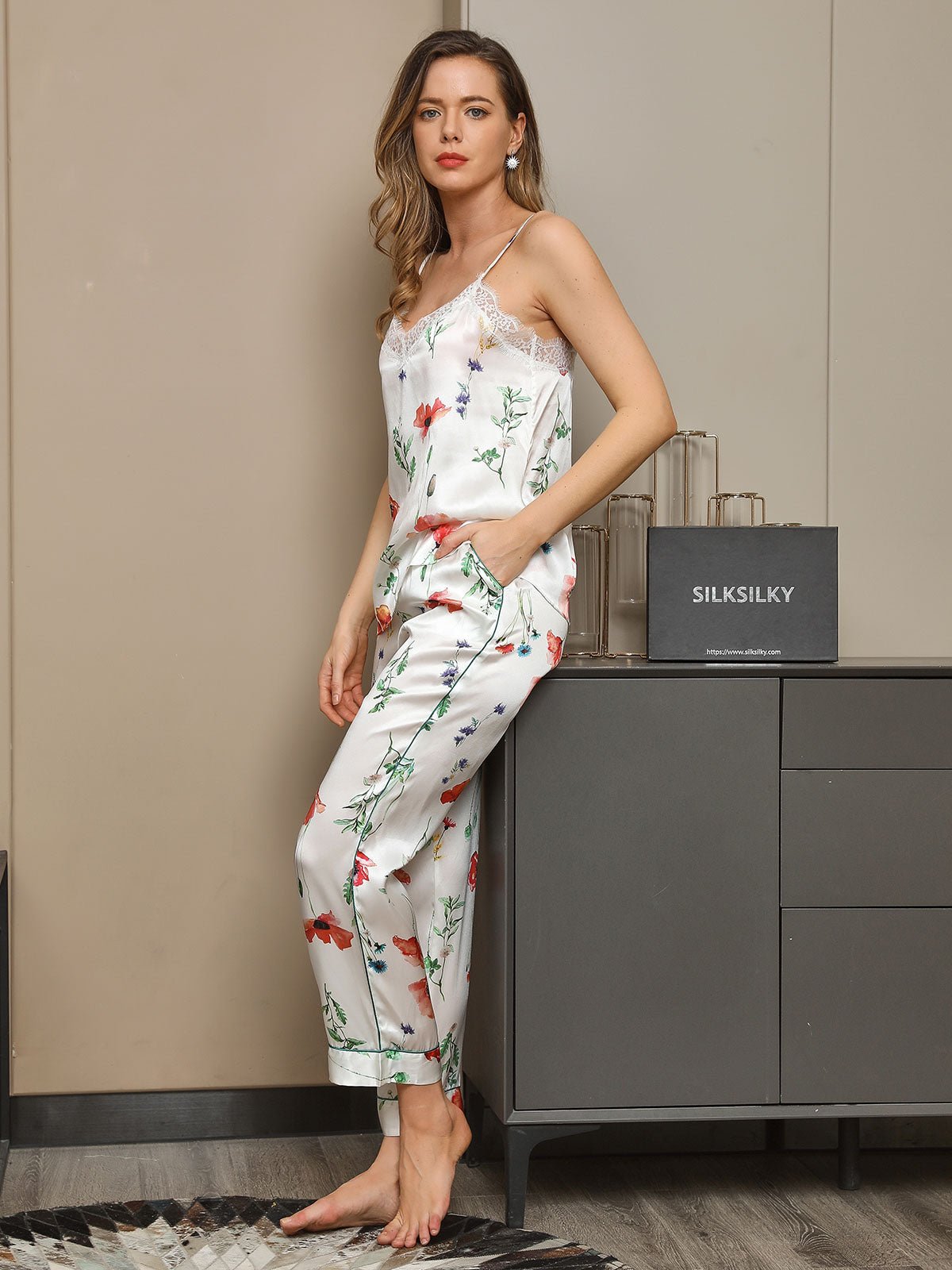 Clearance (US Warehouse) - 19Momme Pure Silk Floral Pattern Pajamas 2Pcs