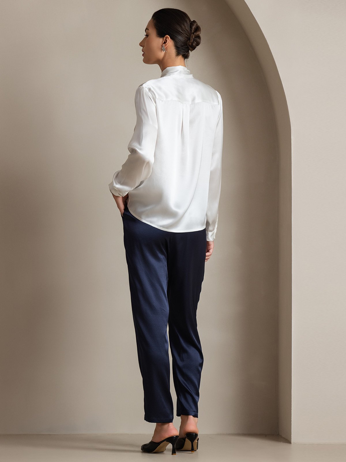 [White] SilkSilky  19Momme Stretch Silk Charmeuse Long Sleeve Tie Neck Blouse 002
