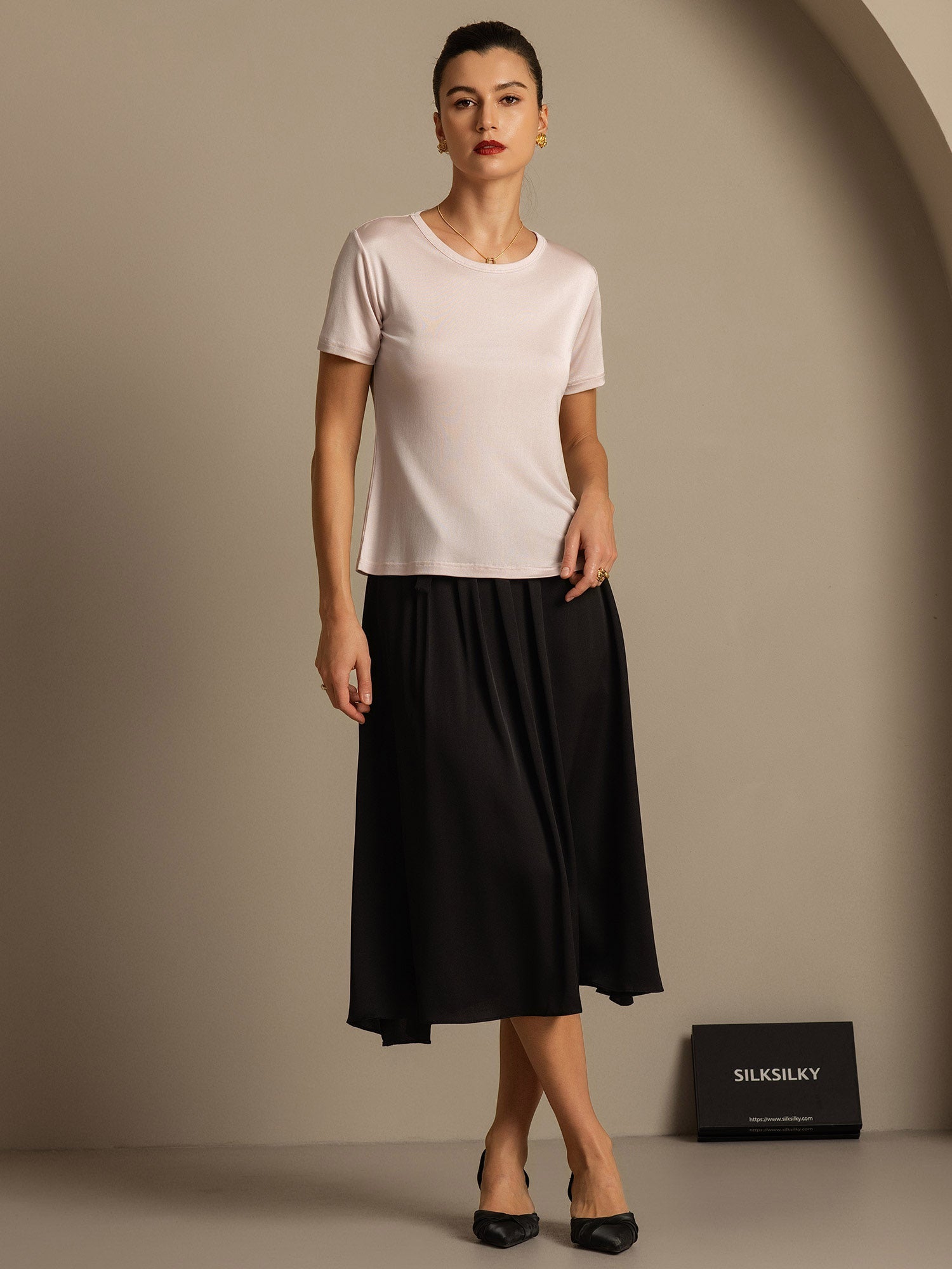 [Light Pink] SilkSilky  Silk Knitted Round Neck Women's T-Shirt 003,