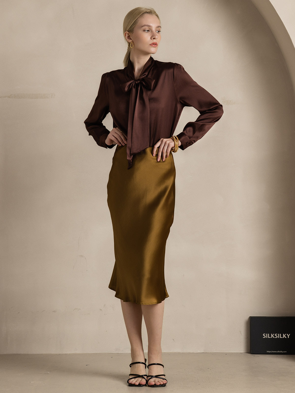 [Coffee] SilkSilky 19Momme Silk Long Sleeve Tie Neck Women's Shirt 007