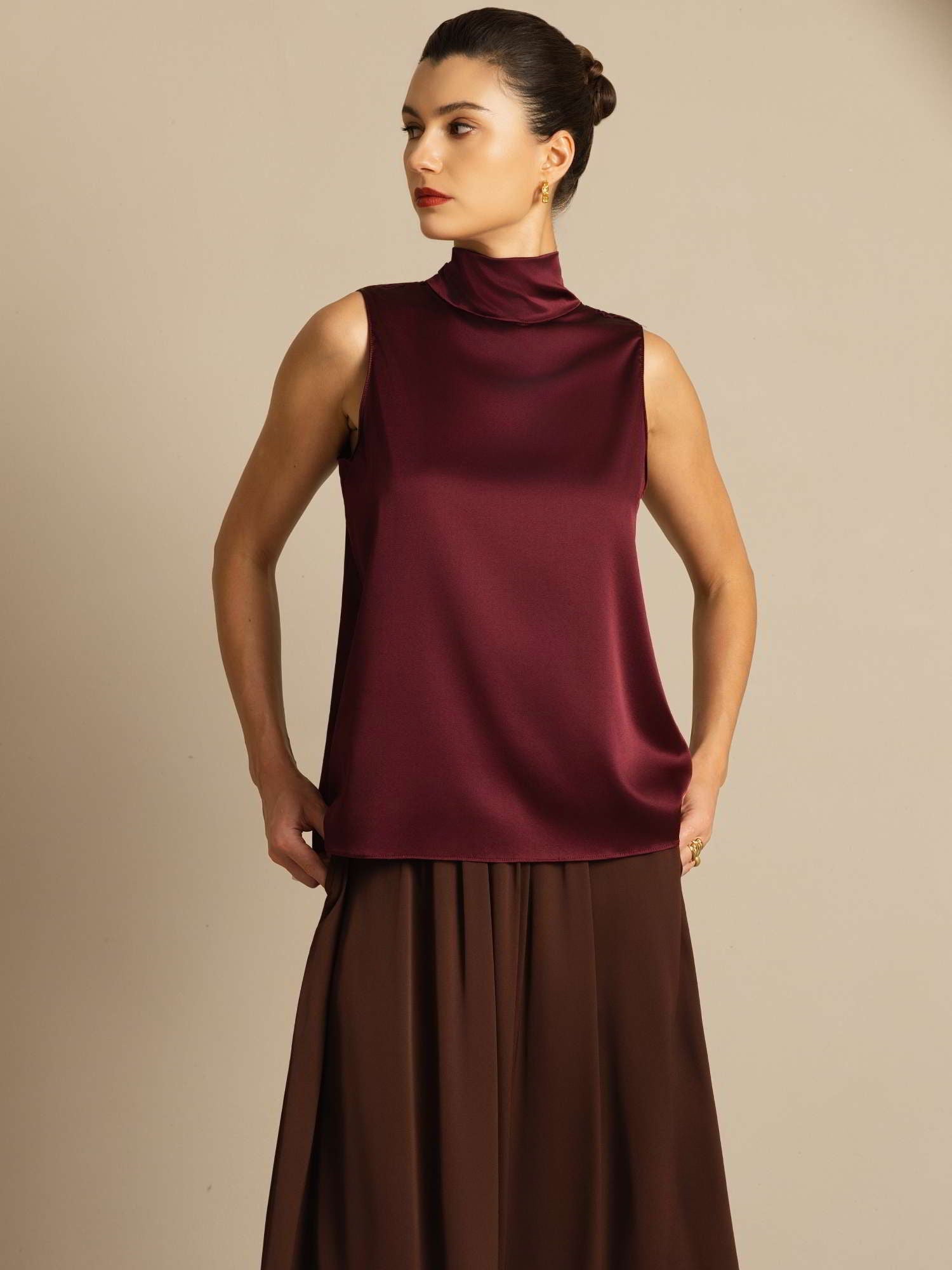 [Dark Red] SilkSilky  19Momme Silk Sleeveless Tie Neck Blouse 008