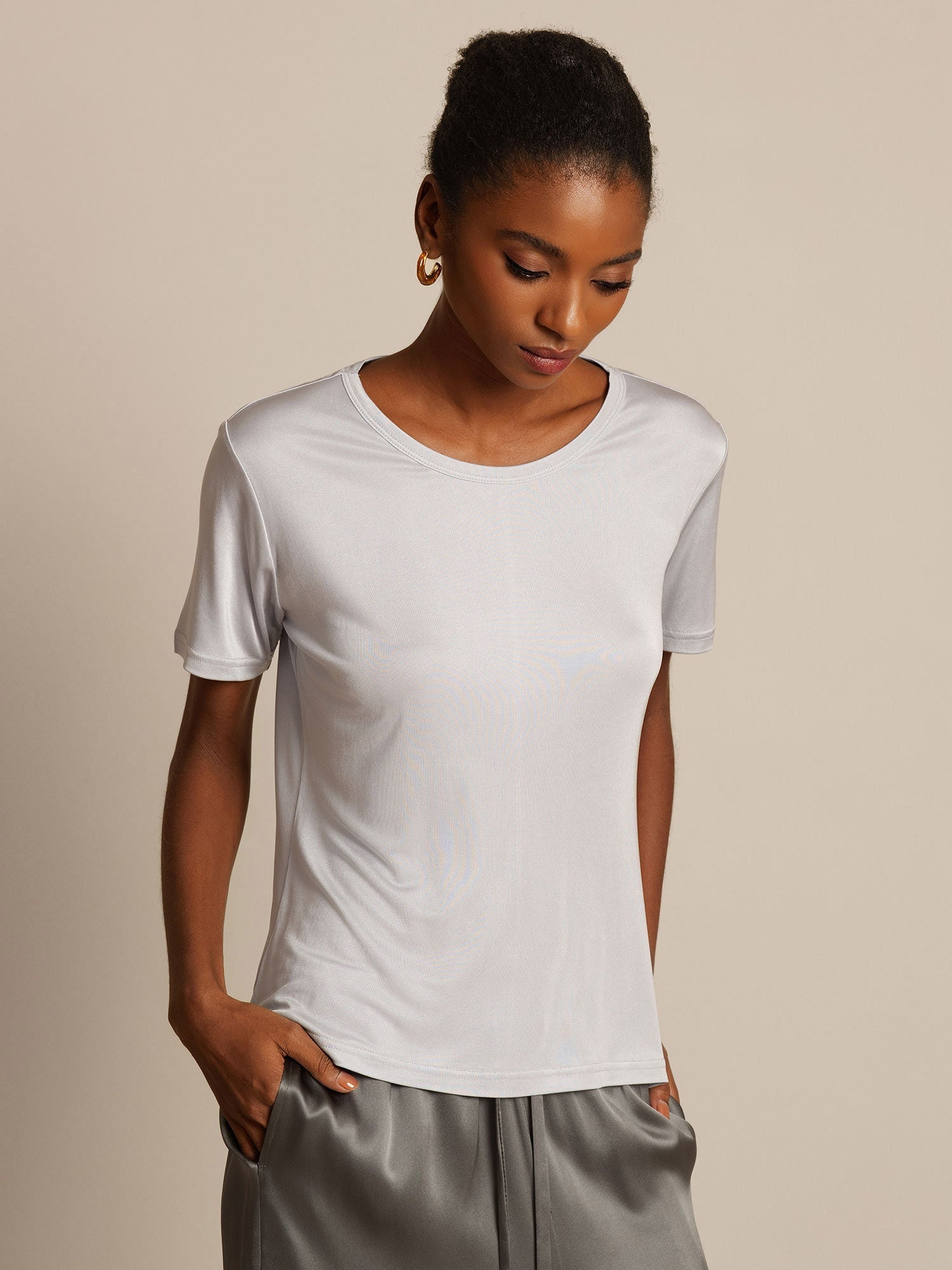 [Silver] SilkSilky  Silk Knitted Round Neck Women's T-Shirt 003,
