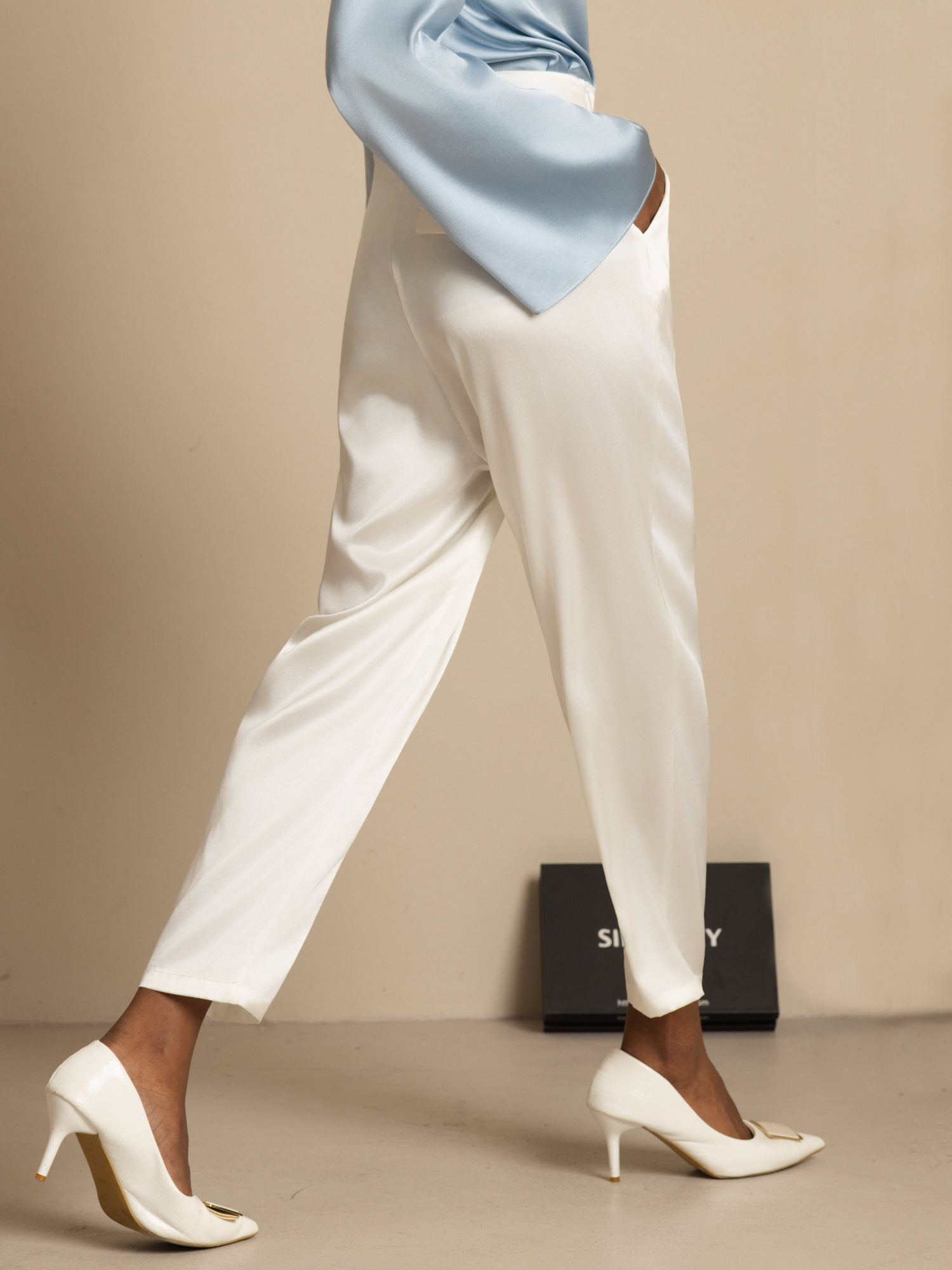 [White] SilkSilky  19Momme Silk Womens Pants 002