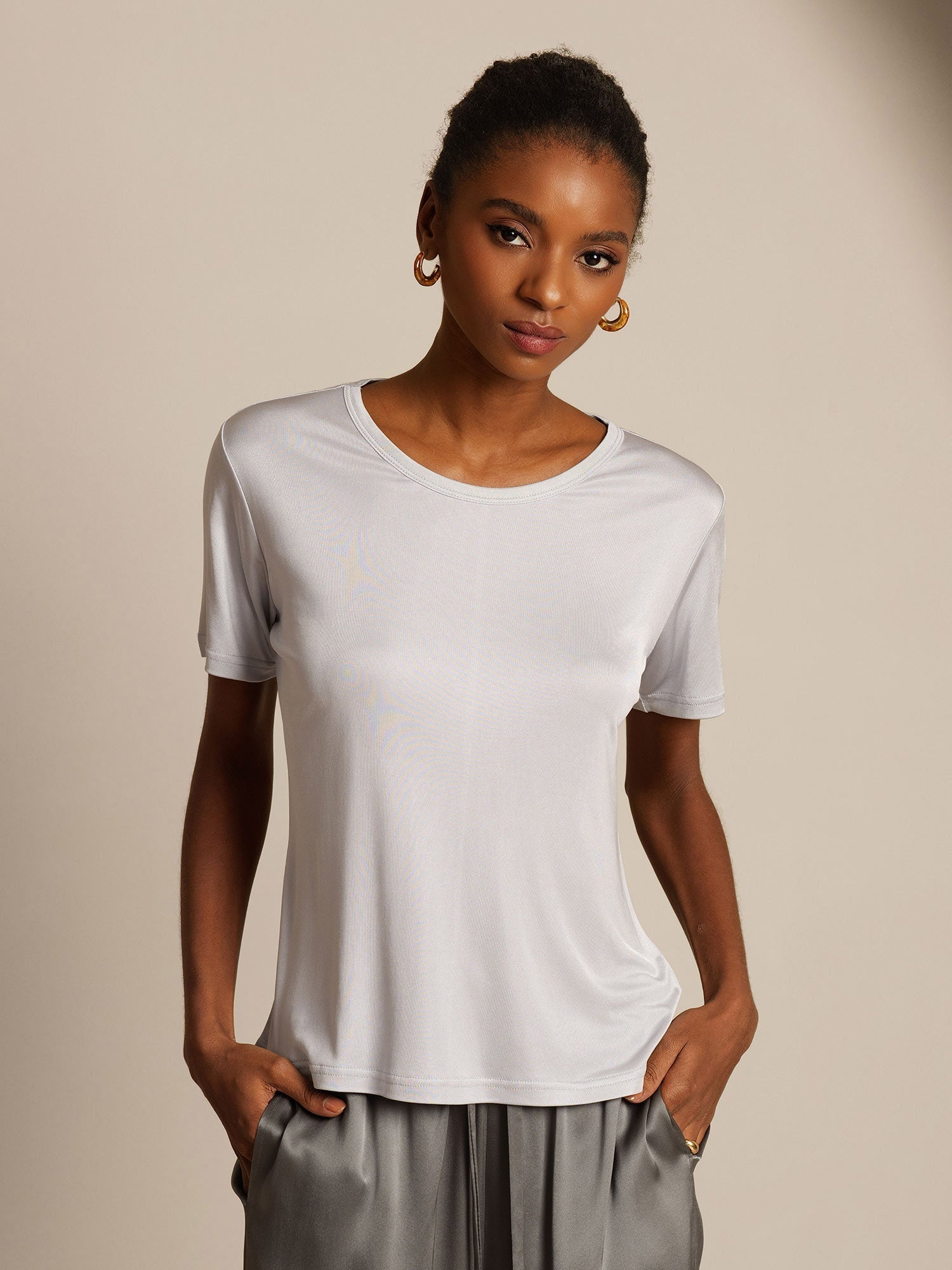[Silver] SilkSilky  Silk Knitted Round Neck Women's T-Shirt 001,