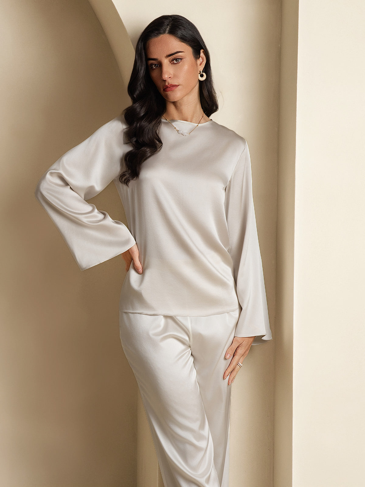 [Light Gray] SilkSilky  19Momme Silk Boat Neck Women's T-Shirt 004,