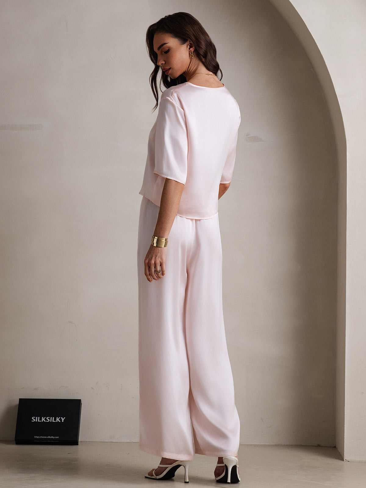 [Pink] SilkSilky  Half Sleeve Round Neck Women's Pajamas 002