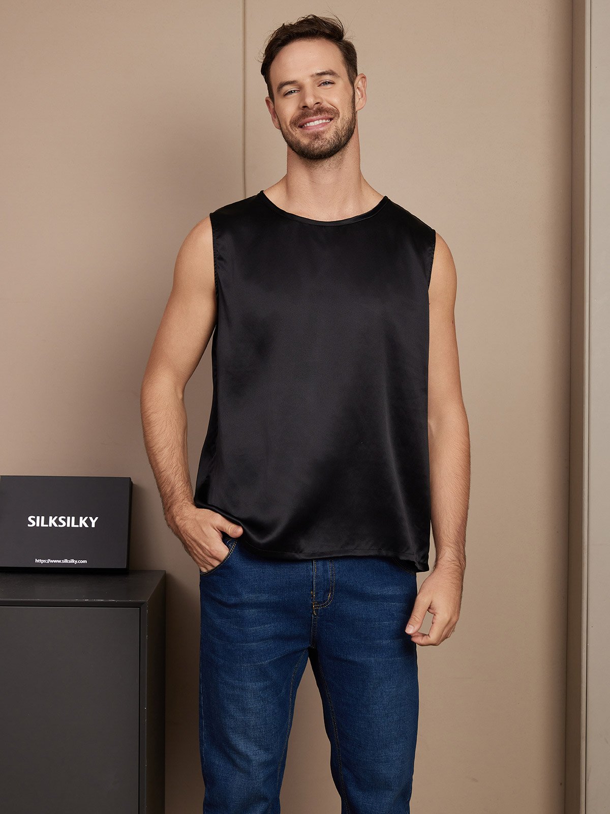 [Black] SilkSilky  Pure Silk Mens T-Shirt 001,