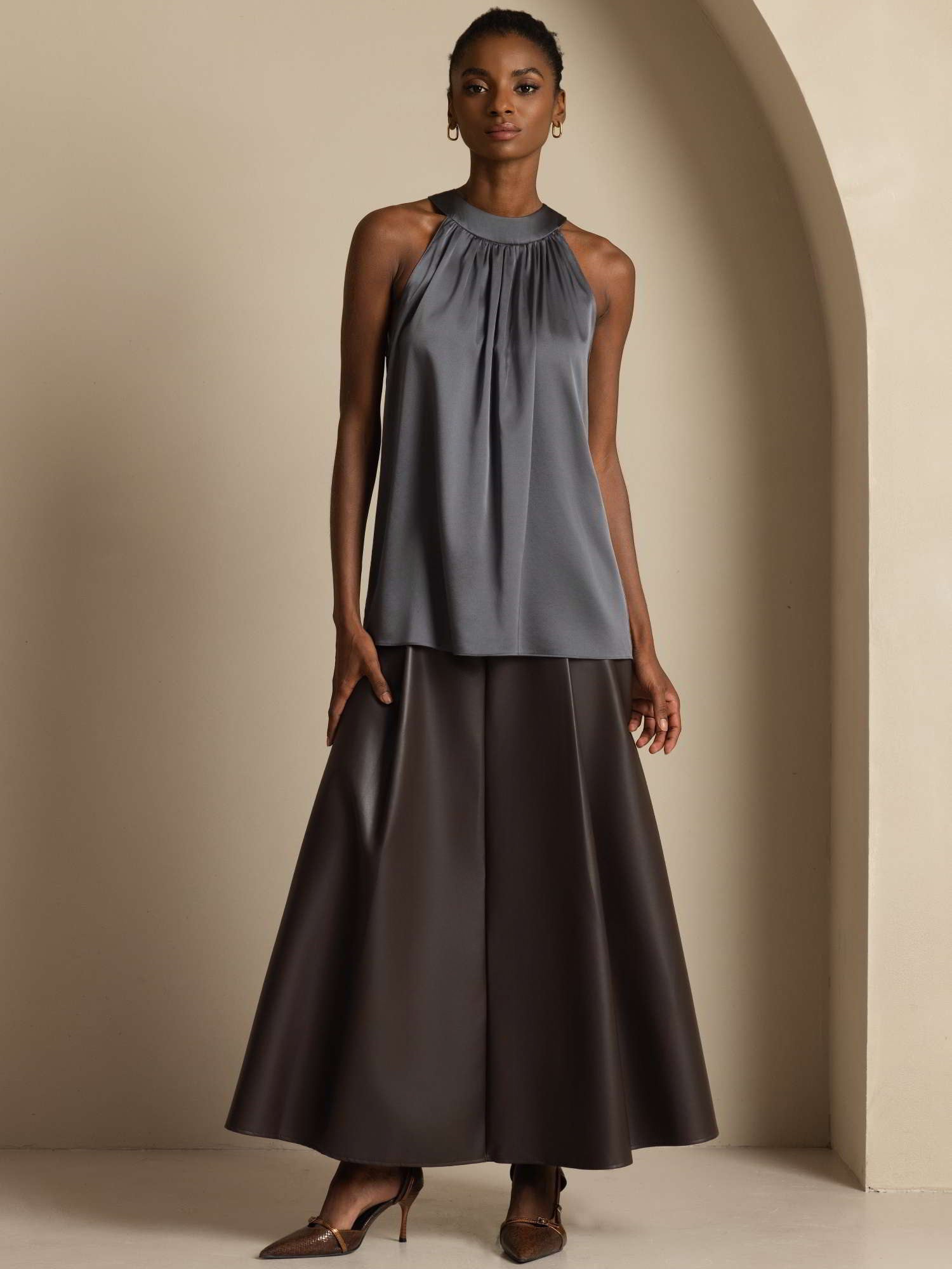 [Dark Gray] SilkSilky  19Momme Silk Sleeveless Womens T-Shirt 005