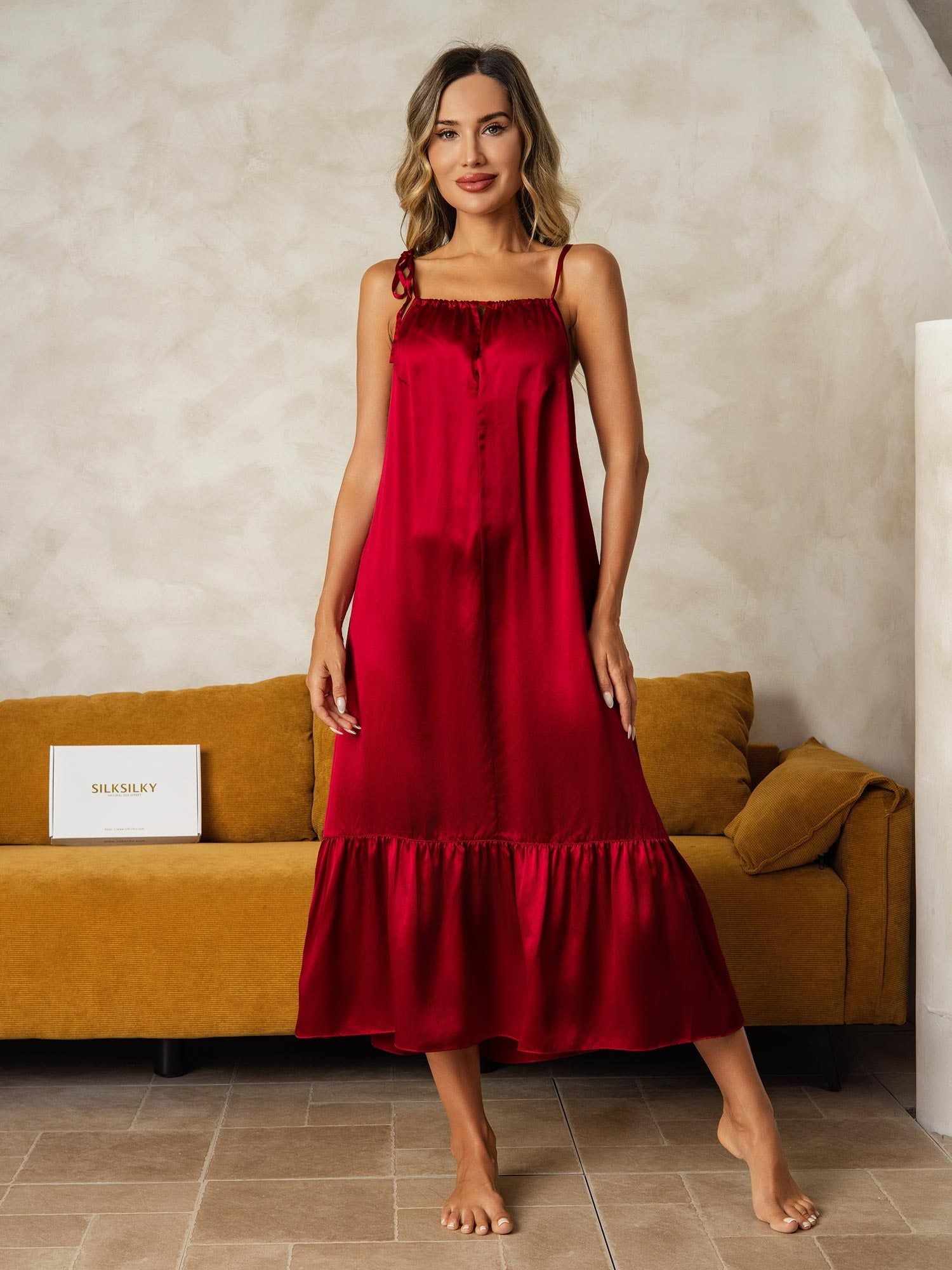 [Wine] SilkSilky Pure Silk Keyhole Neck Nightgown 001