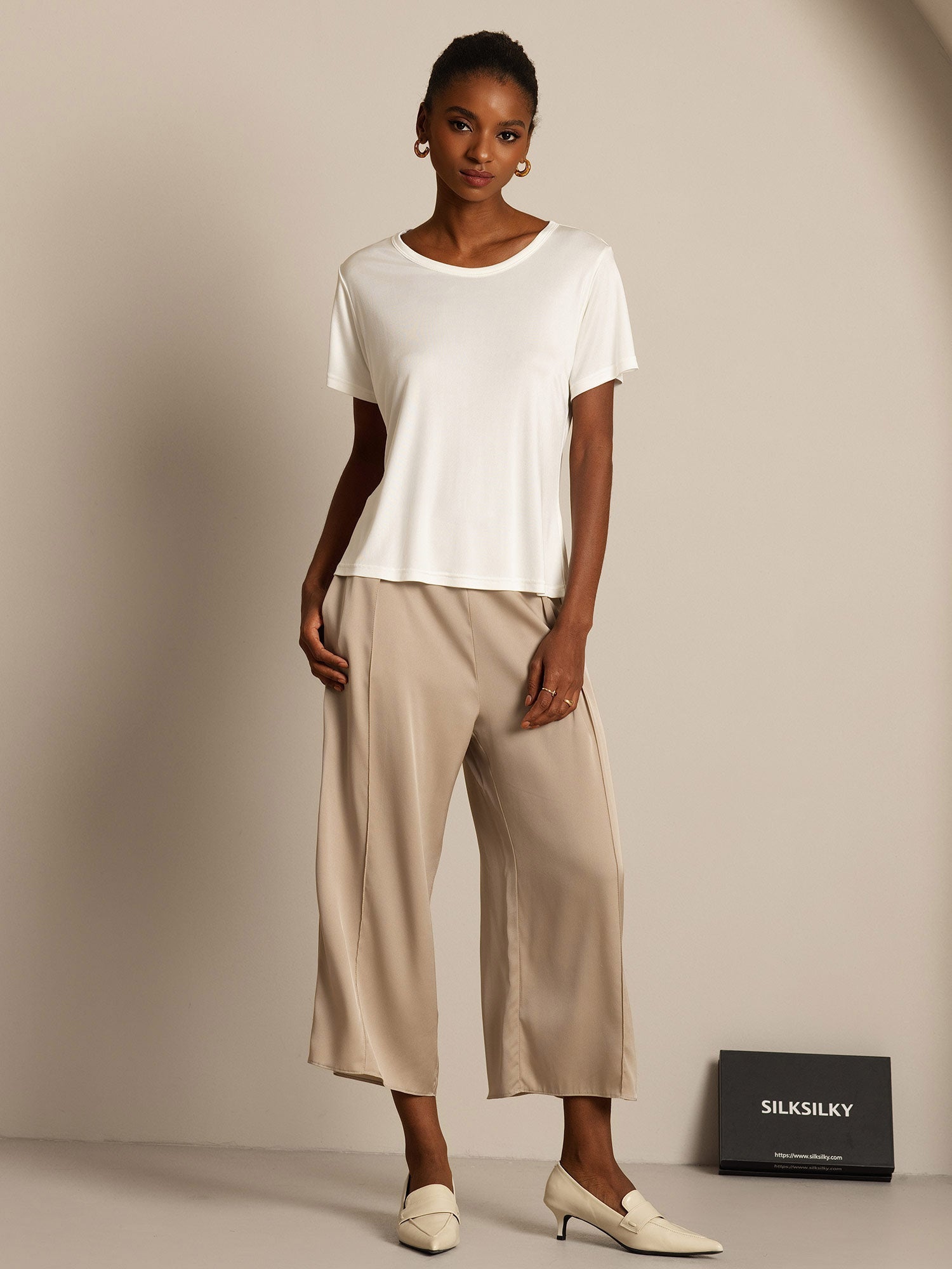 [White] SilkSilky  Silk Knitted Round Neck Women's T-Shirt 006,