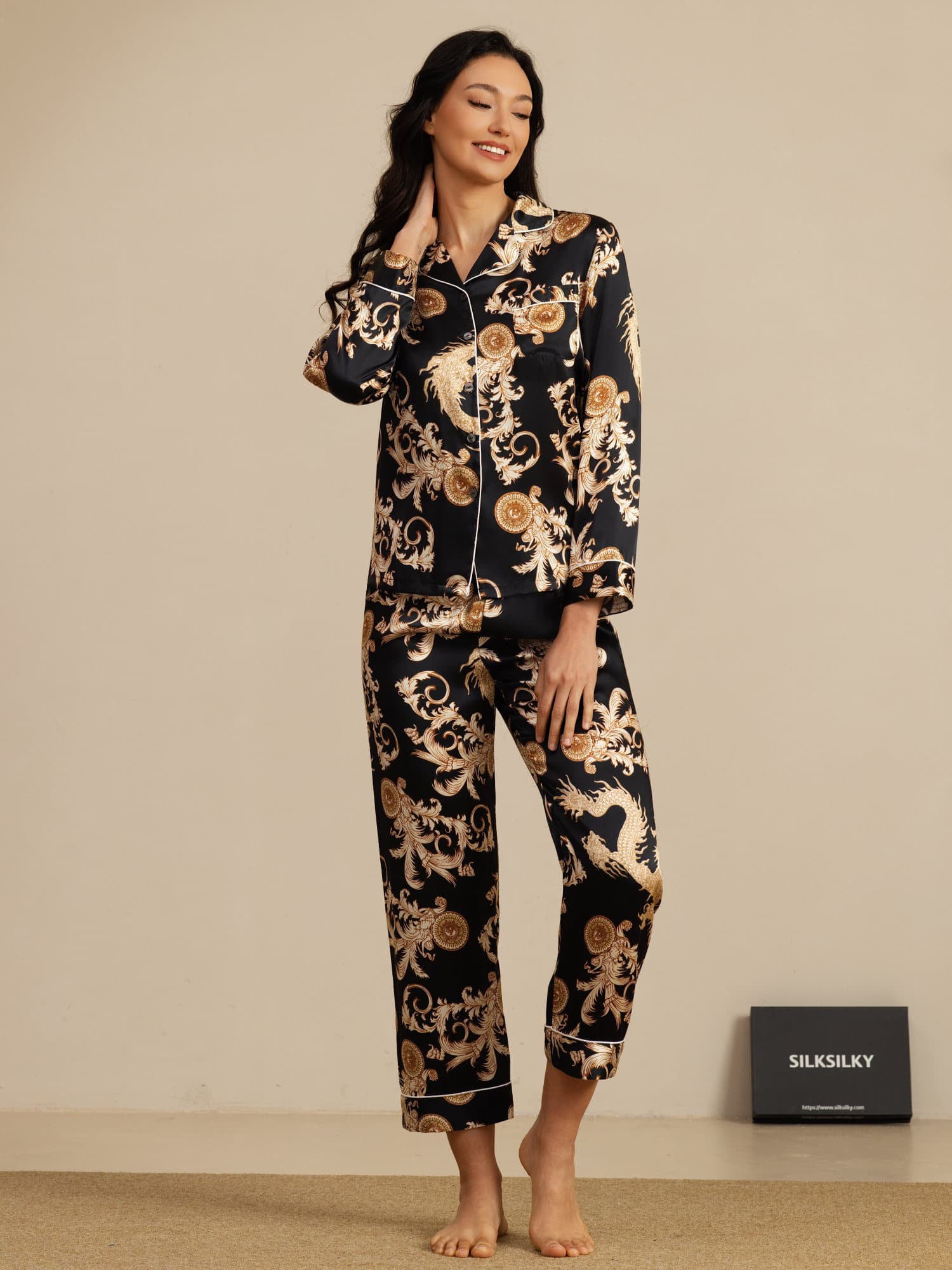 [Black Dragon] SilkSilky  Long Sleeve Notch Collar Women's Pajamas 008