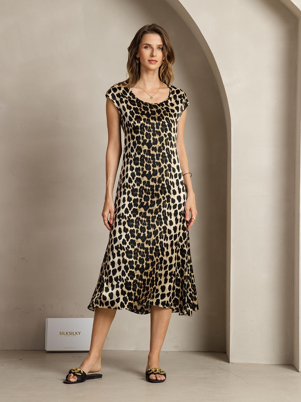 [Leopard] SilkSilky  19Momme Silk Round Neck Dress 001