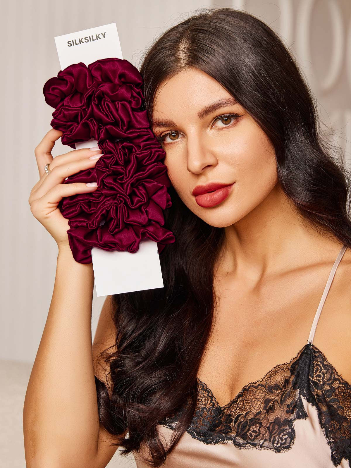 [Fuchsia] SilkSilky  19Momme Pure Silk Scrunchie 001