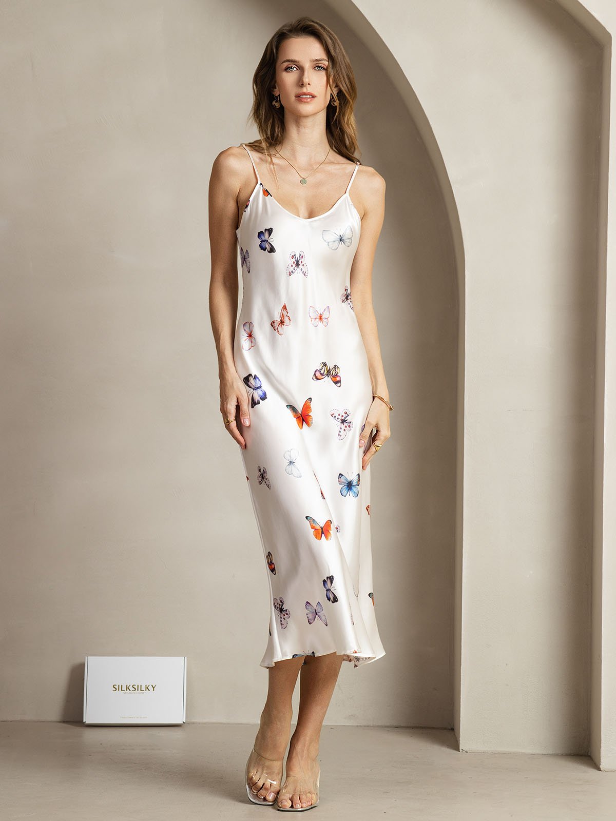 [WhiteButterfly] SilkSilky 19Momme Silk V Neck Dress 003