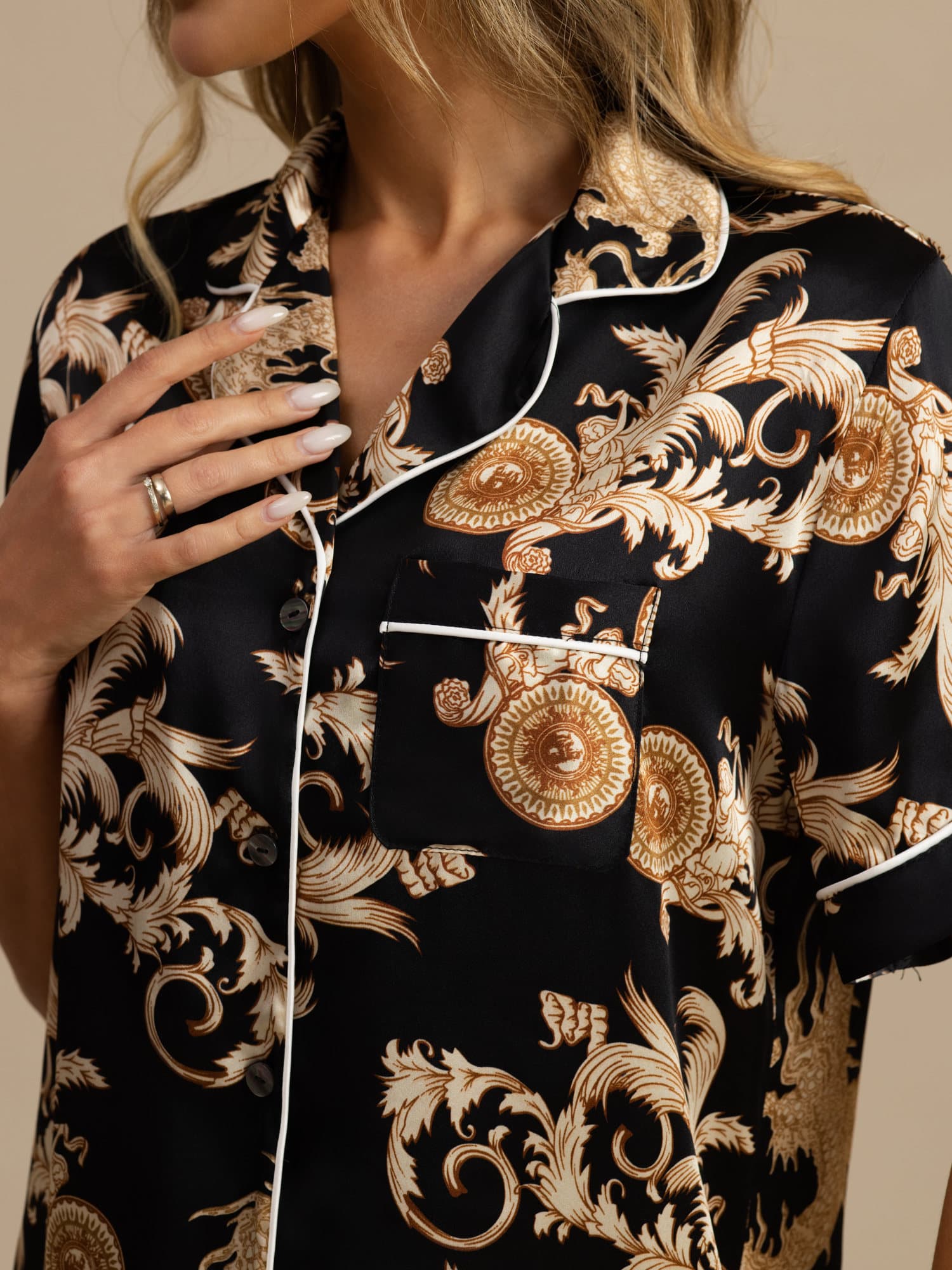 [Black Dragon] SilkSilky  Short Sleeve Notch Collar Women's Pajamas 005