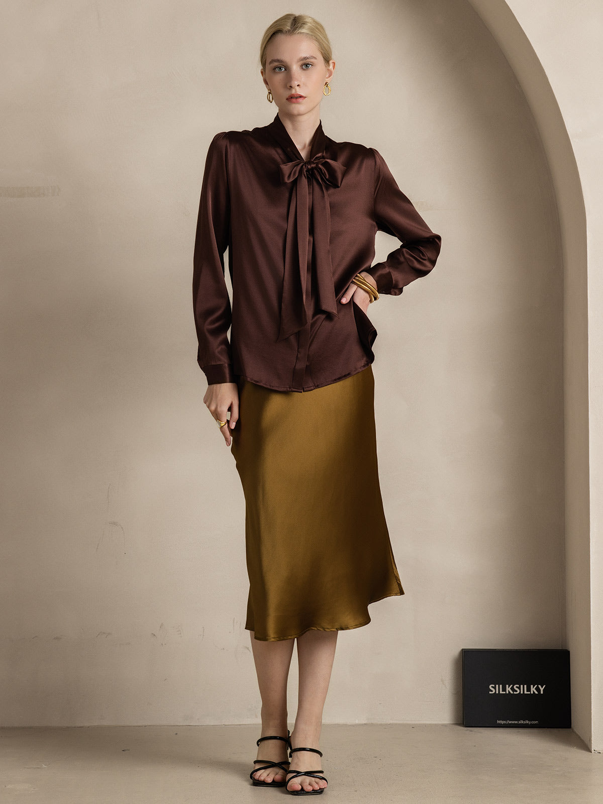 [Coffee] SilkSilky 19Momme Silk Long Sleeve Tie Neck Women's Shirt 006