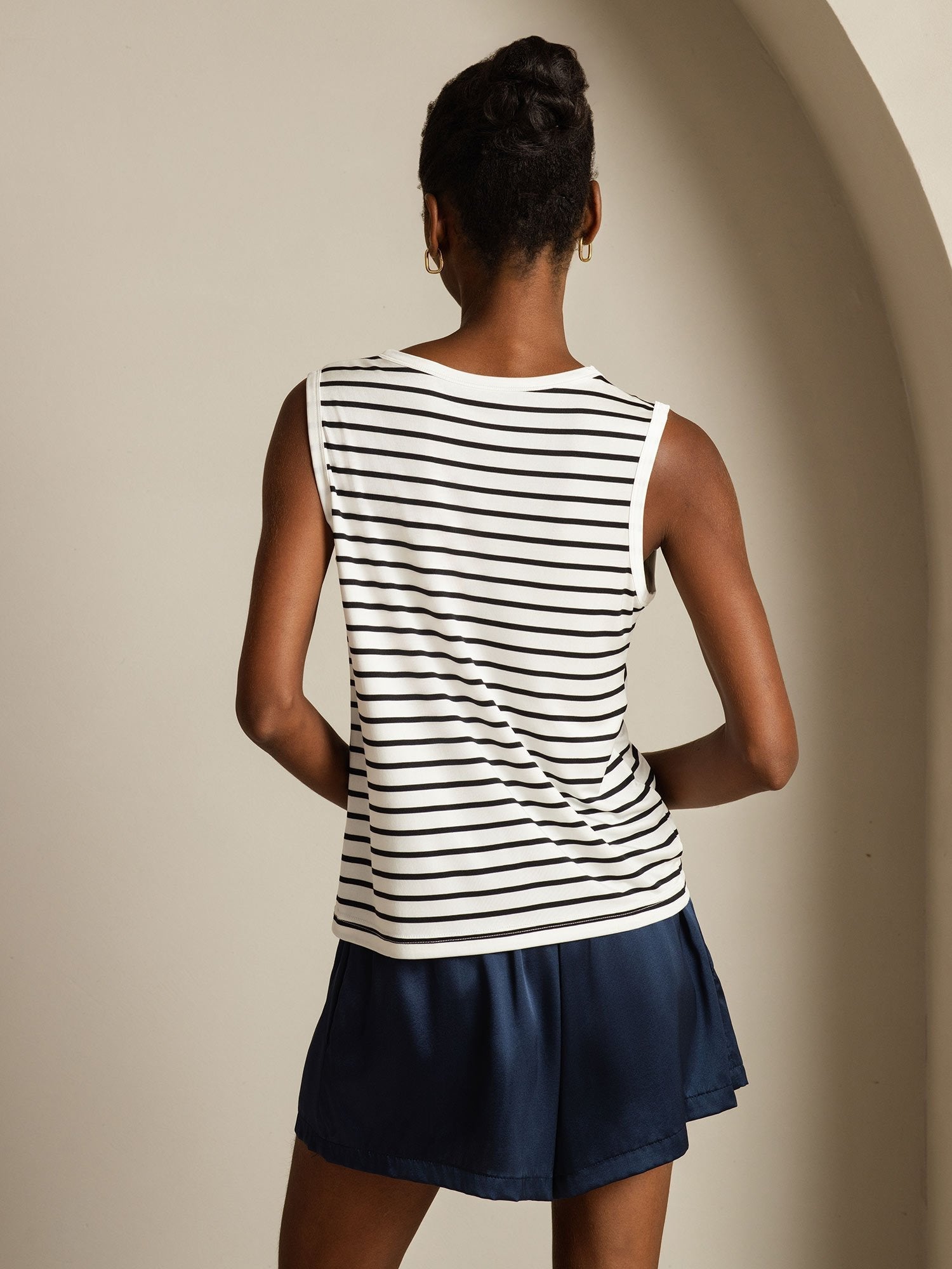 [WhiteStripe] SilkSilky Pure Silk Round Neck Camisole Top 002