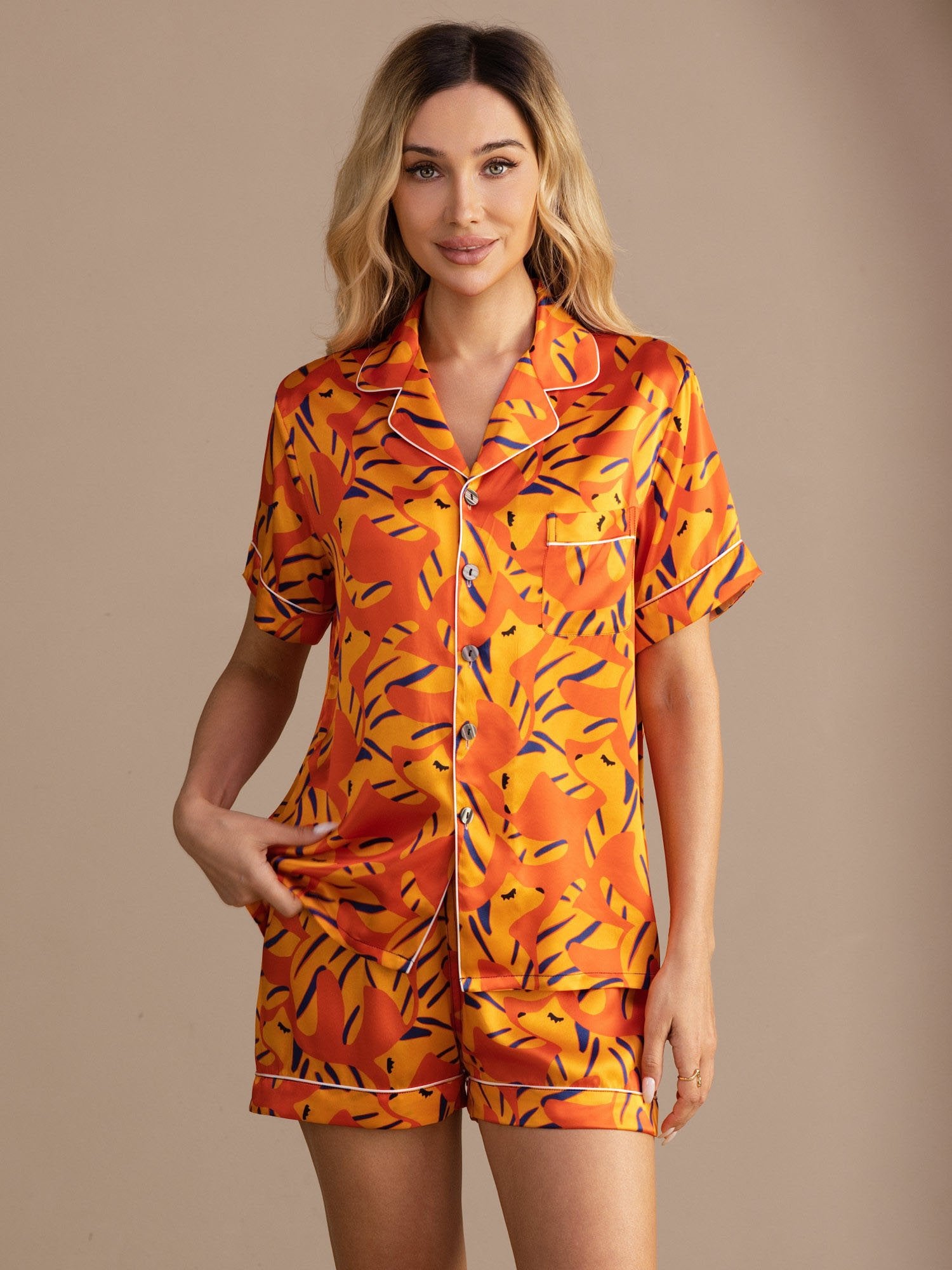 [Orange Fox] SilkSilky Short Sleeve Lapel Collar Women's Pajamas 001