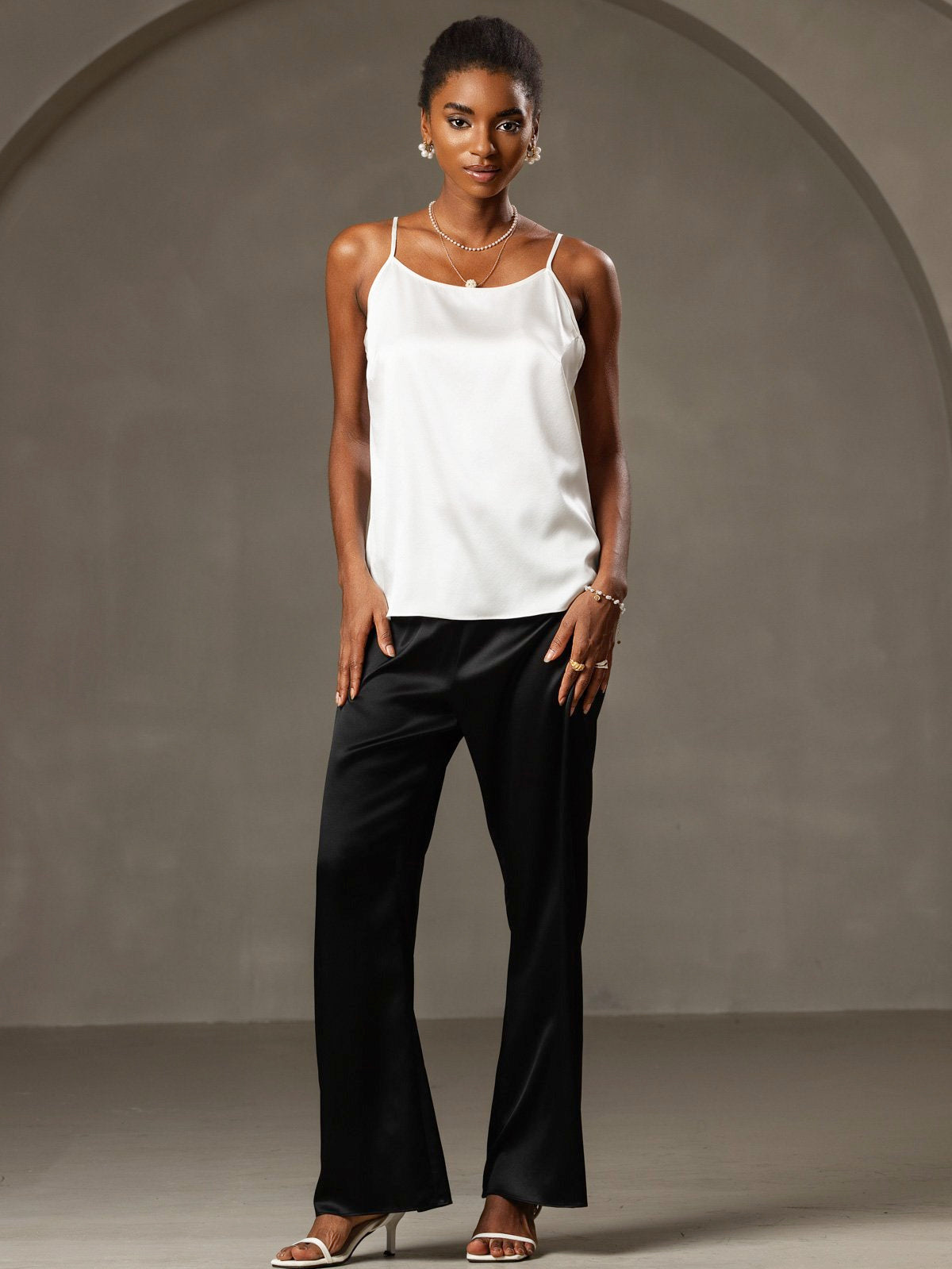 [White] SilkSilky  19Momme Silk Camisoles 001