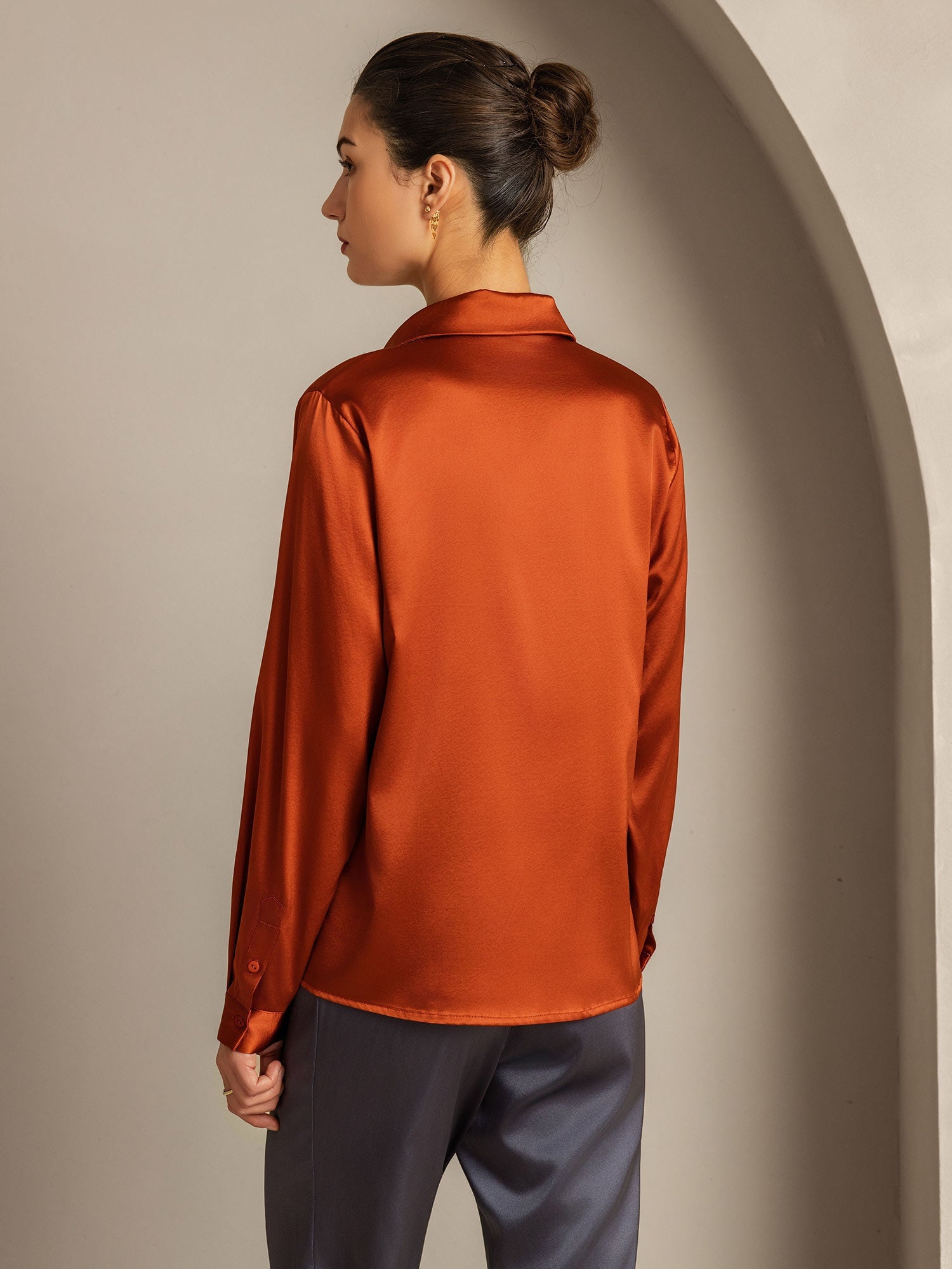 [Caramel] SilkSilky  19Momme Silk Long Sleeve Lapel Collar Women's Shirt 003