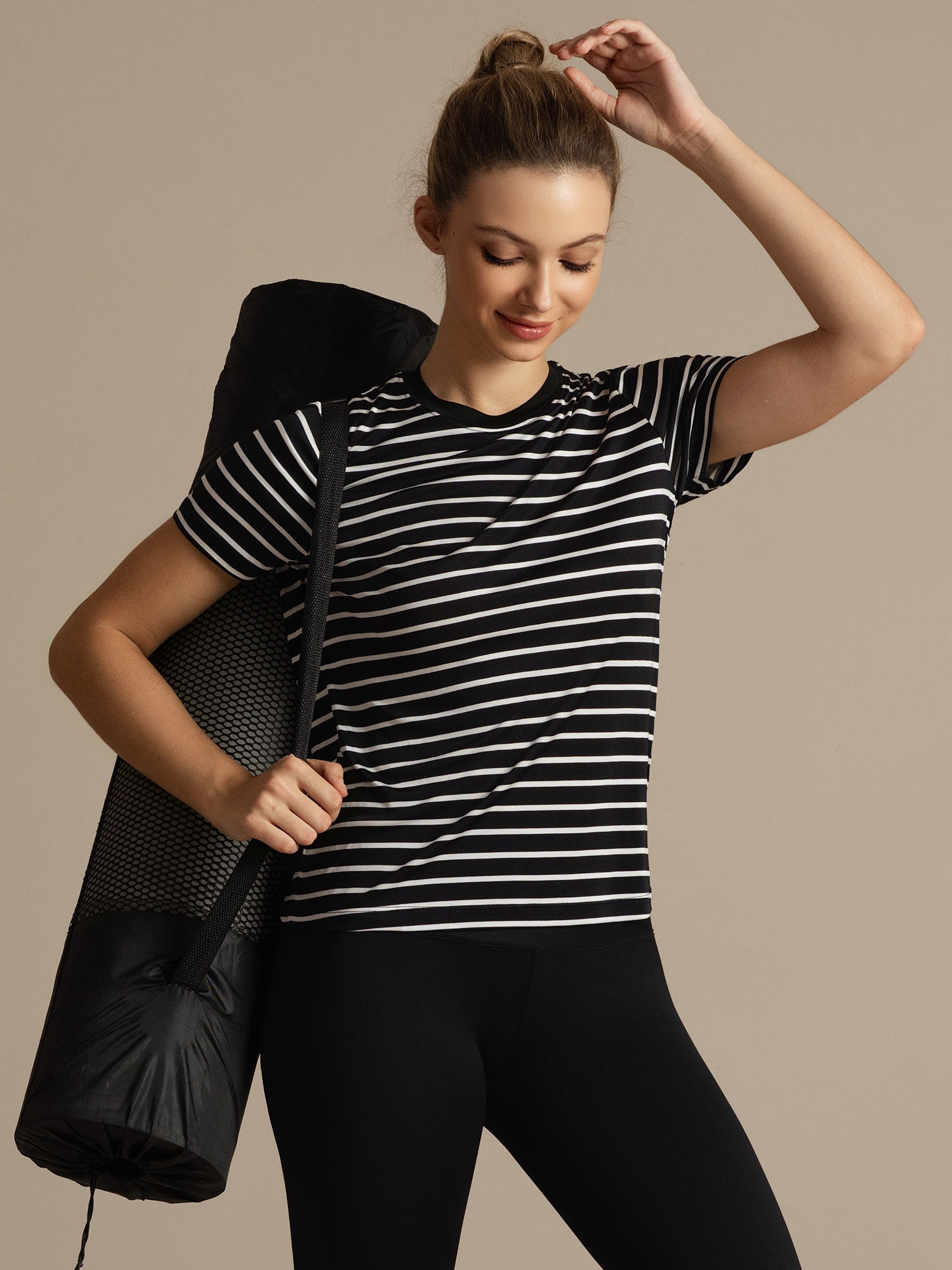 [Black Stripe] SilkSilky  100% Silk Jersey Short Sleeve Crew Neck Women's T-Shirt 001