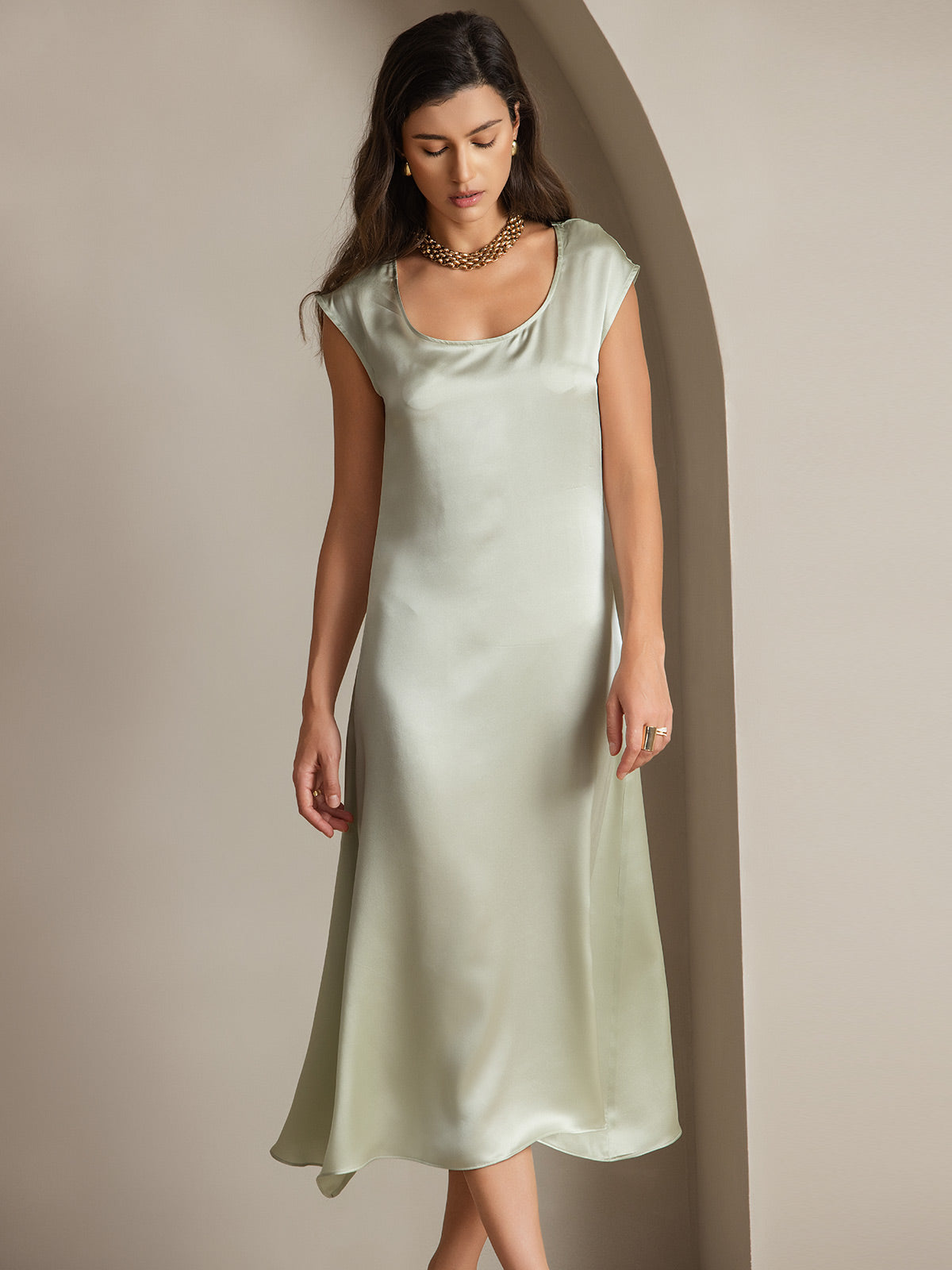 SilkSilky  19Momme Silk Sleeveless Round Neck Dress LightGreen 004