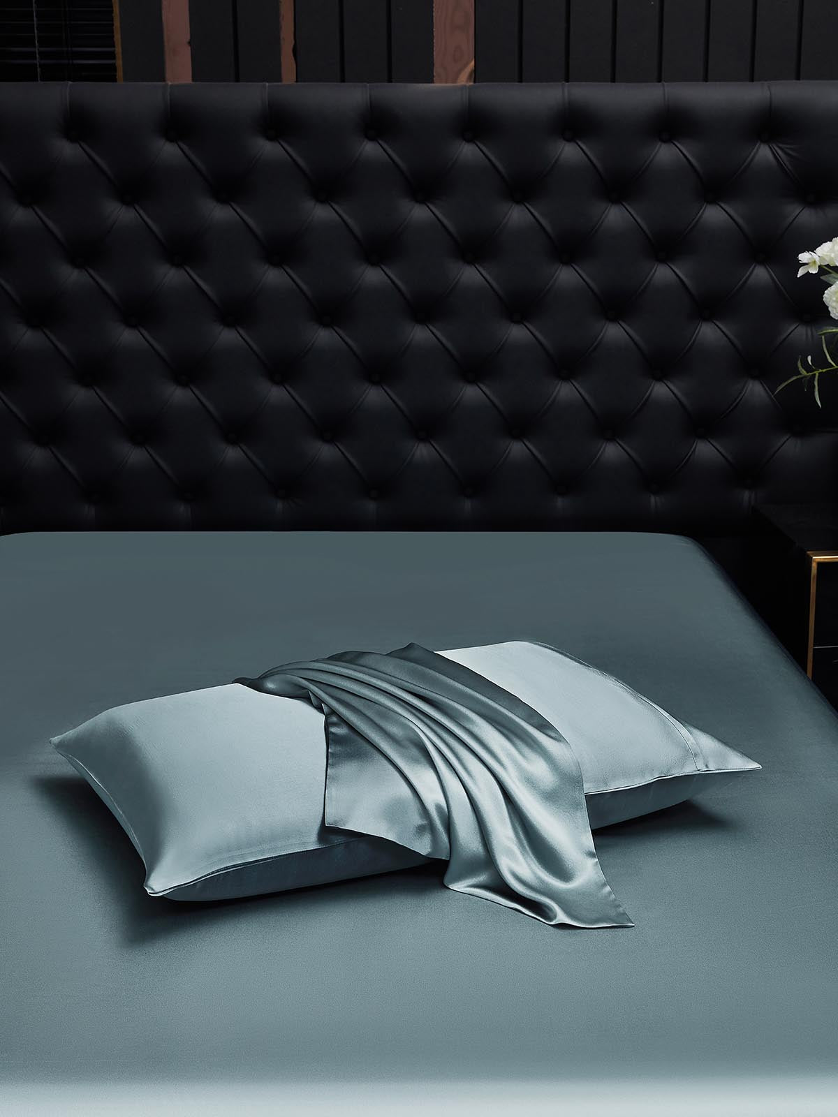 [Grayish Blue] SilkSilky  22Momme Pure Silk Pillowcase 002