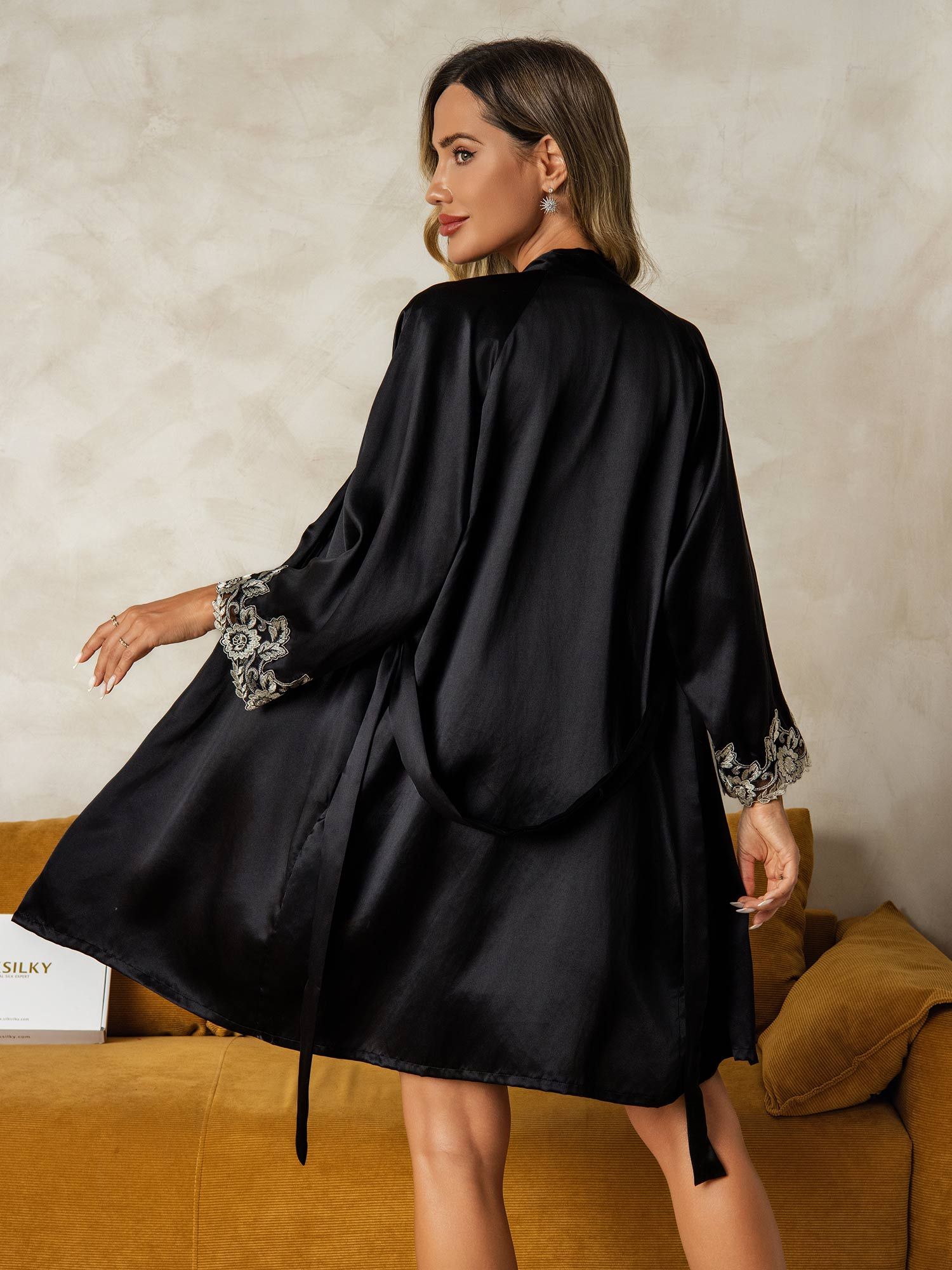 [Black] SilkSilky  Pure Silk Wrap Nightgown&Robe Set 002