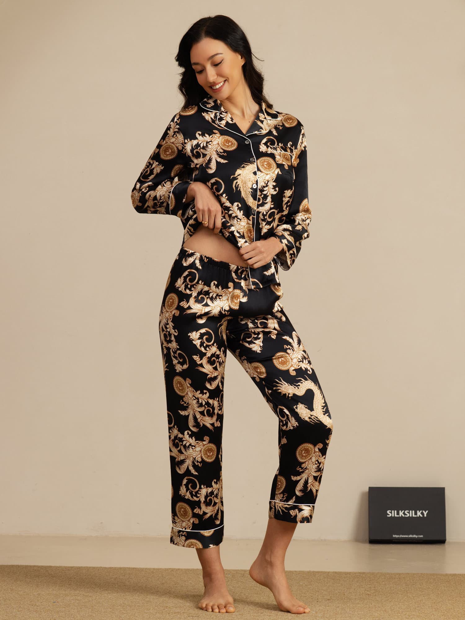 [Black Dragon] SilkSilky  Long Sleeve Notch Collar Women's Pajamas 003