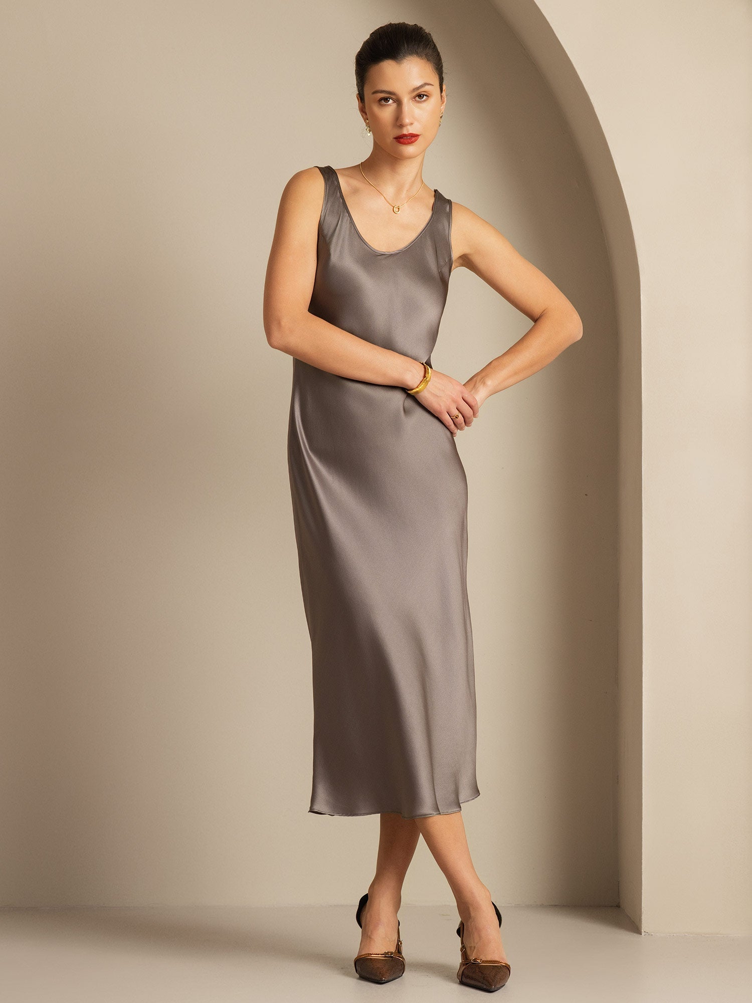 [Dark Khaki] SilkSilky  Pure Silk Boat Neck Dress 003,