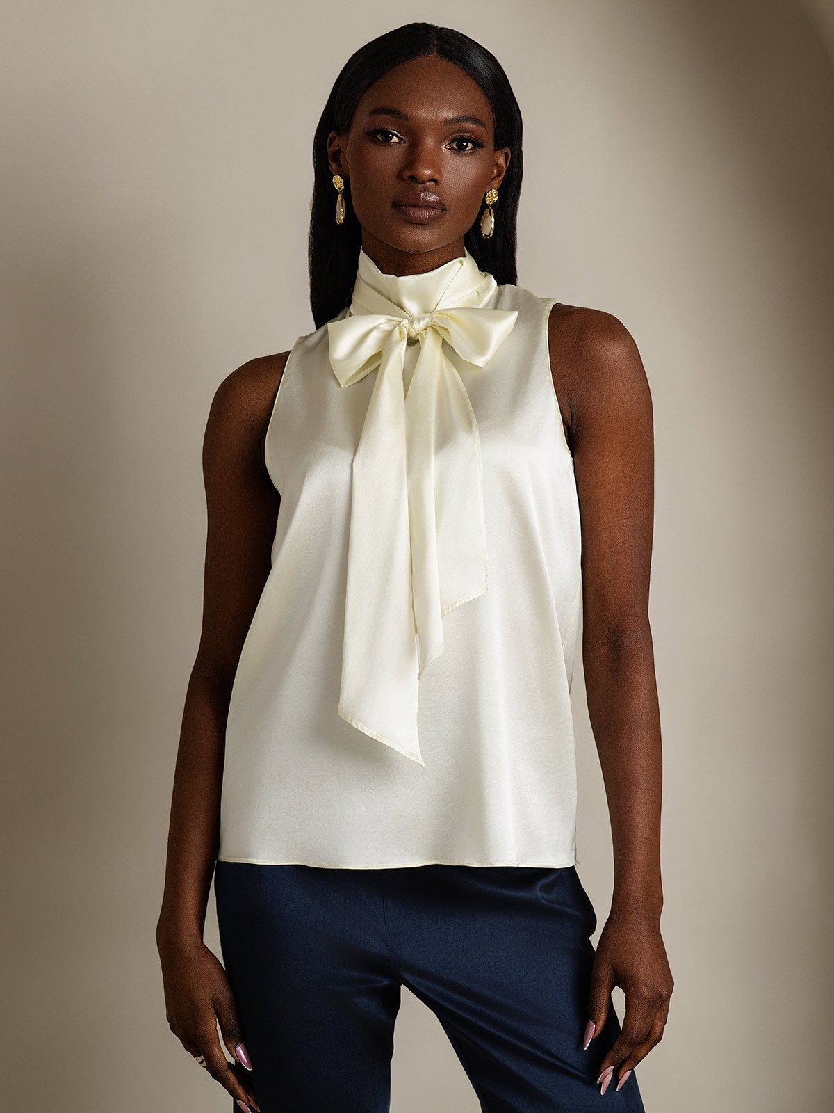SilkSilky 19Momme Silk Tie Neck Women's Shirt Ivory 001