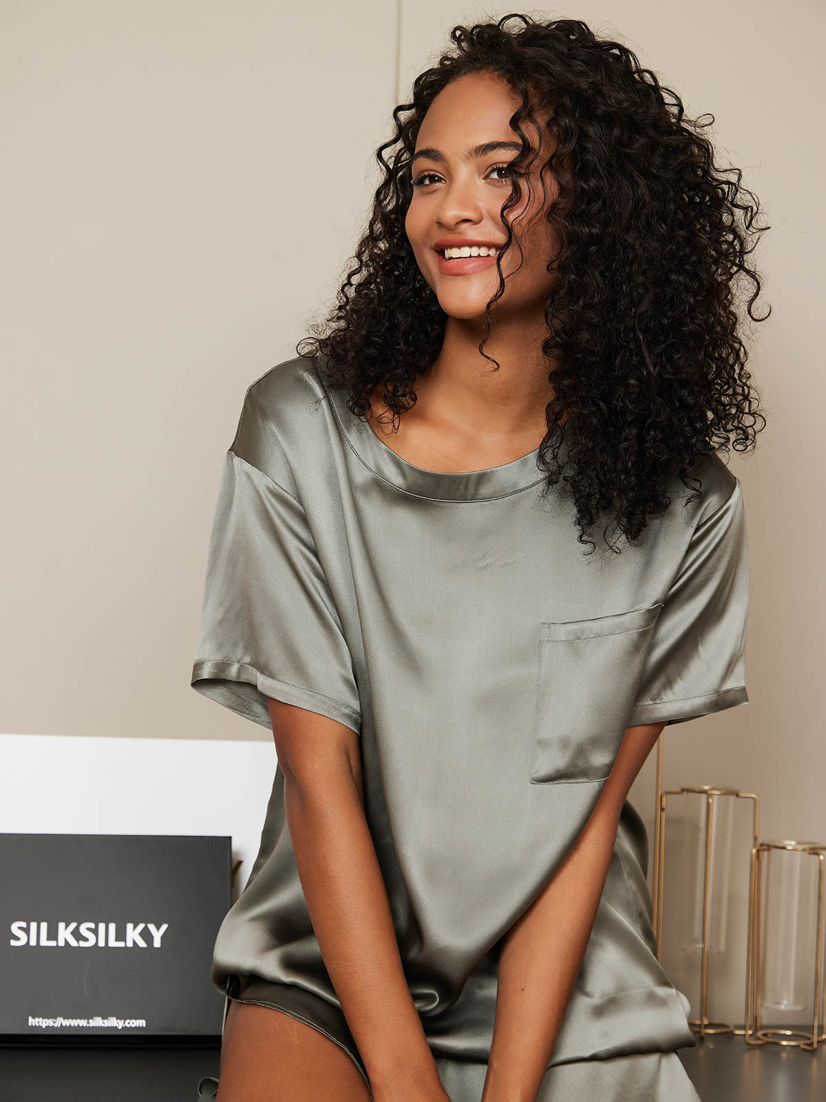 [Grayish Green] SilkSilky  Pure Silk Round Neck Women's Pajamas 006