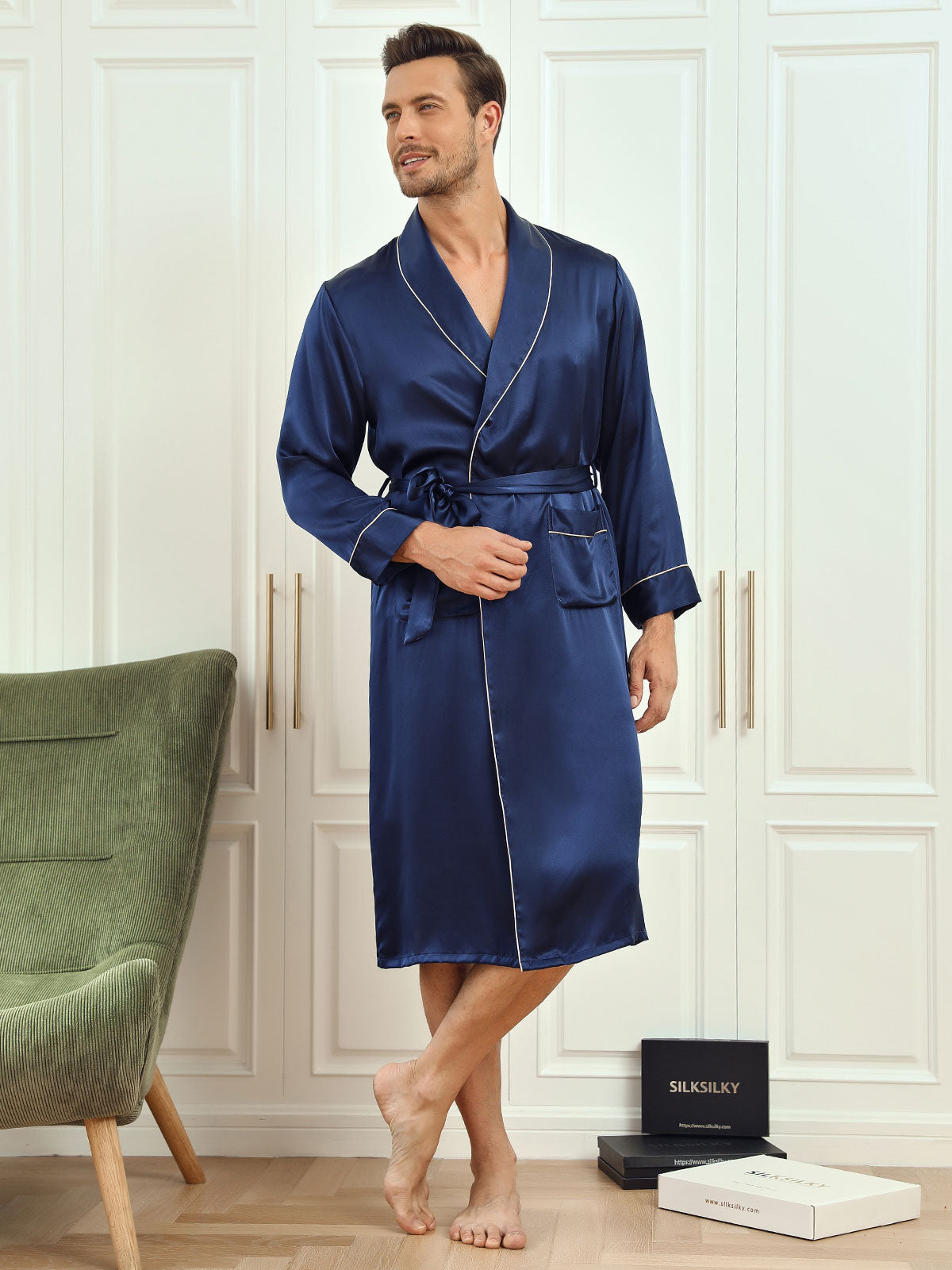 SilkSilky US Pure Silk Long Sleeve Lapel Men's Robe DarkBlue 004