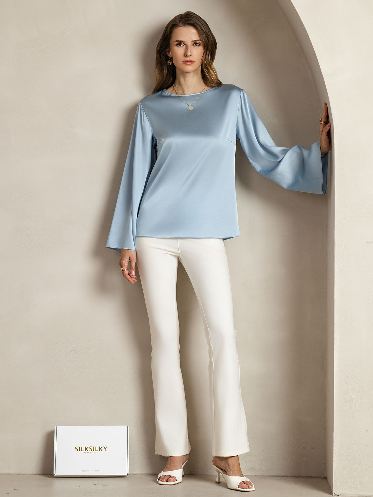 [Grayish Blue] SilkSilky  19Momme Silk Round Neck Women's T-Shirt 003